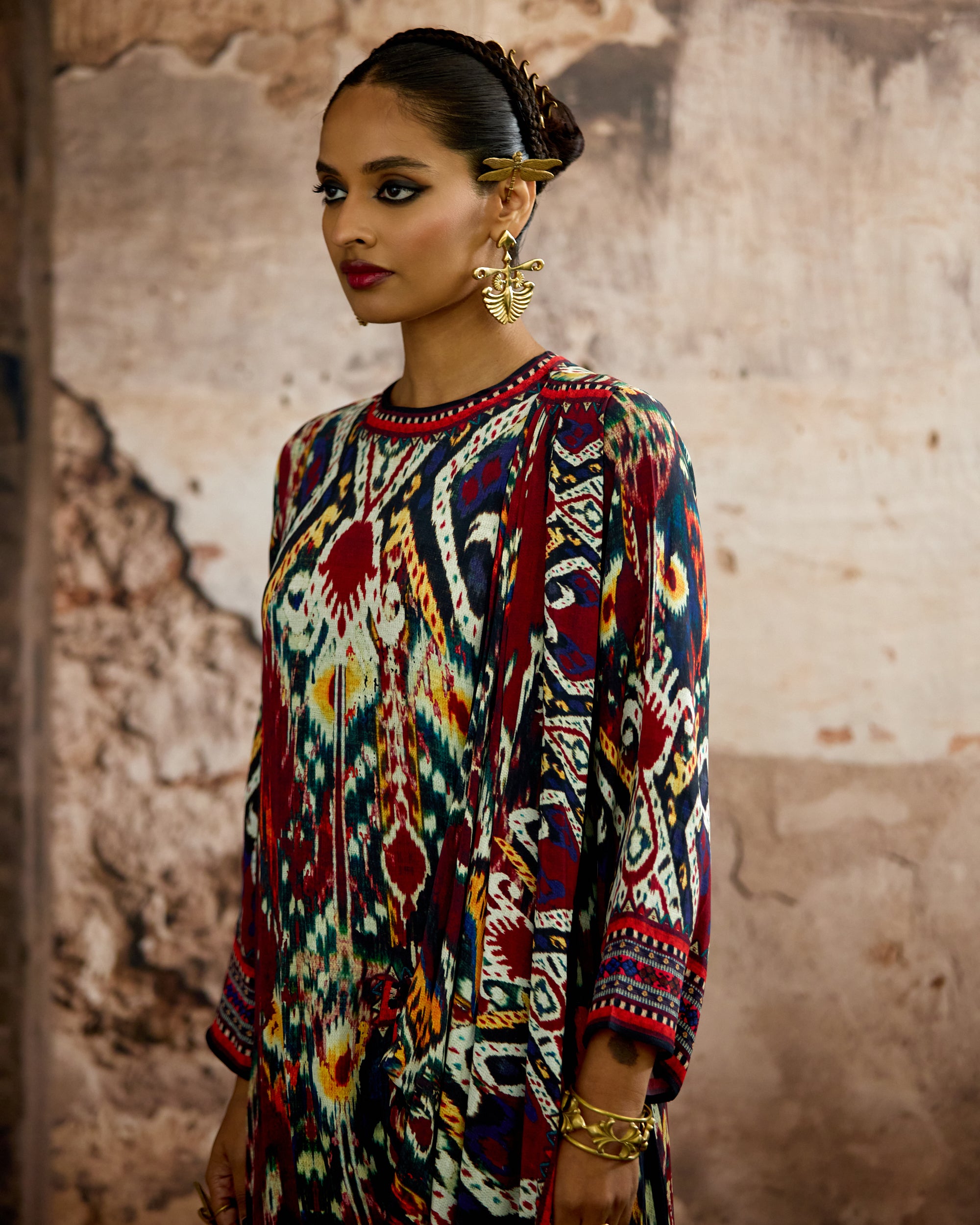 Kasbah : Vishakha - Maroon/Multi