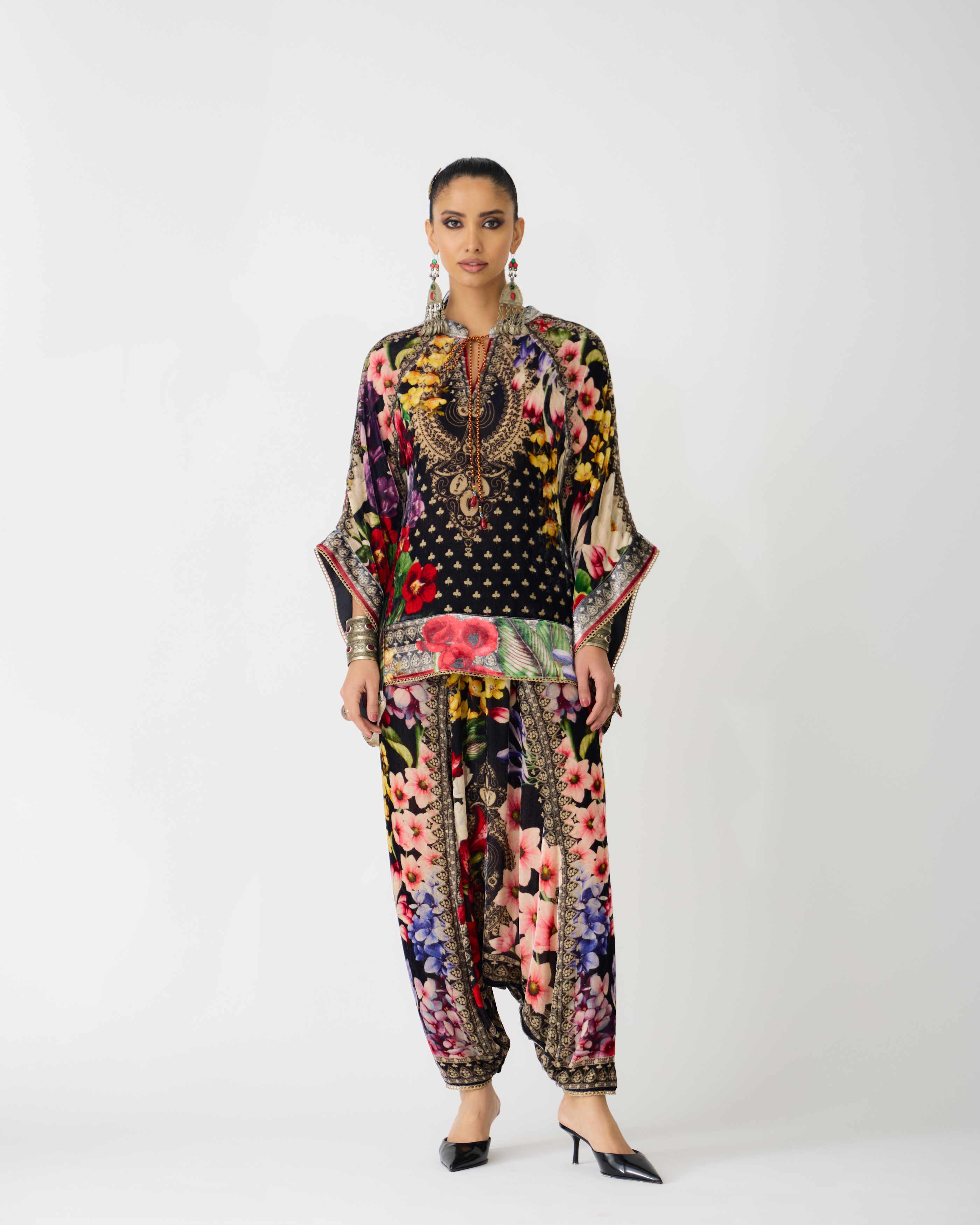 Zubaida : Ramona/Sonth - Black