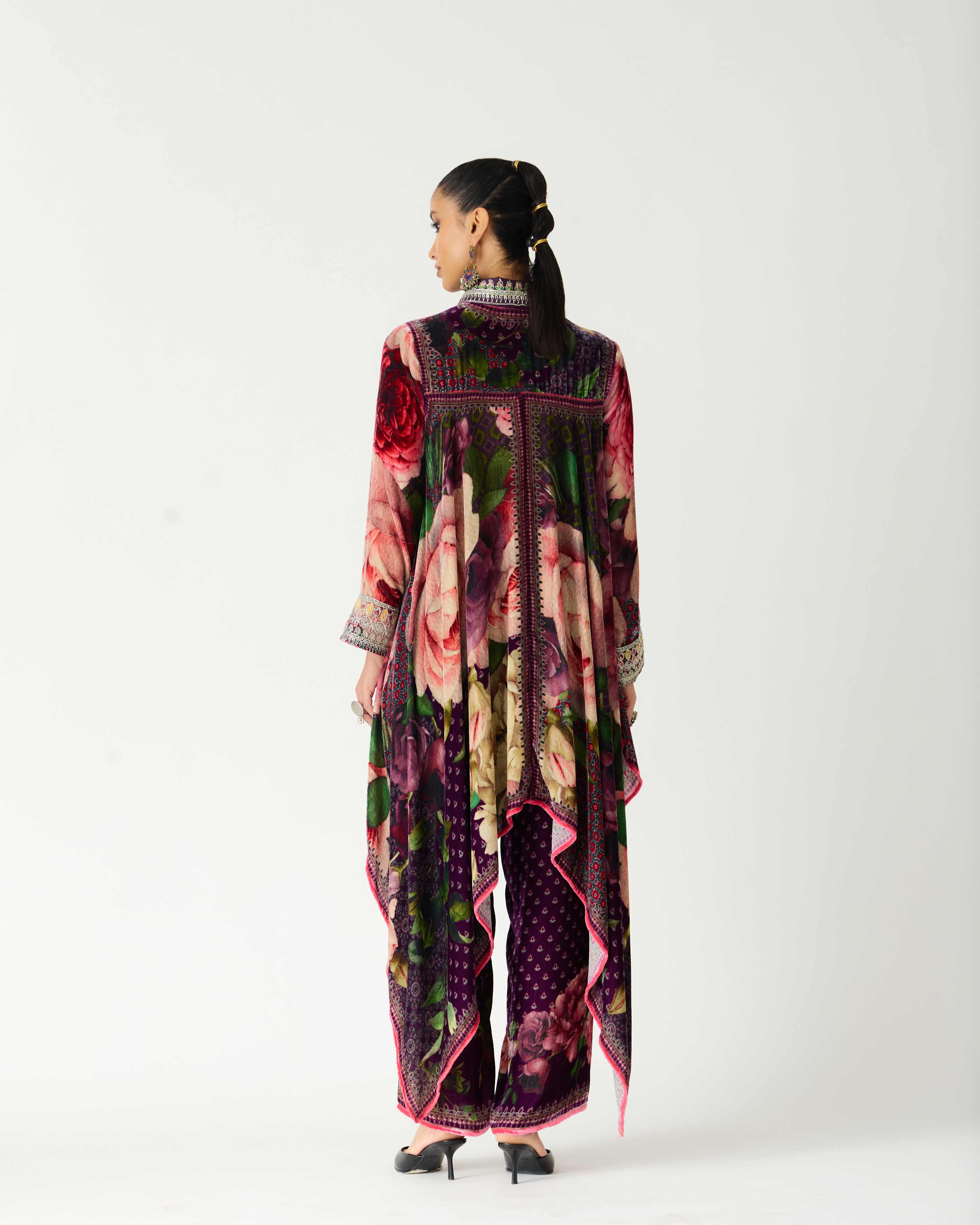 Zubaida : Shibani - Purple