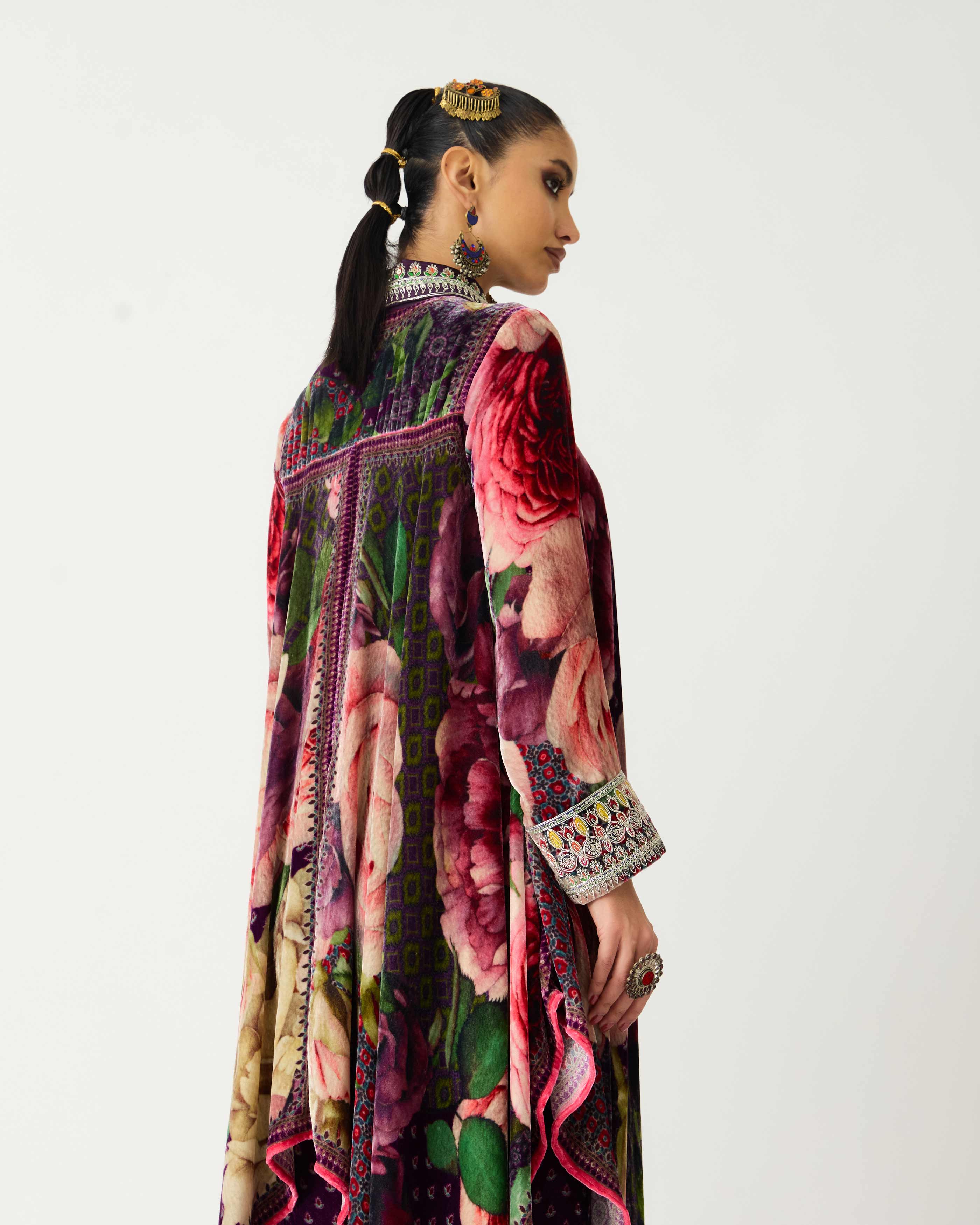 Zubaida : Shibani - Purple