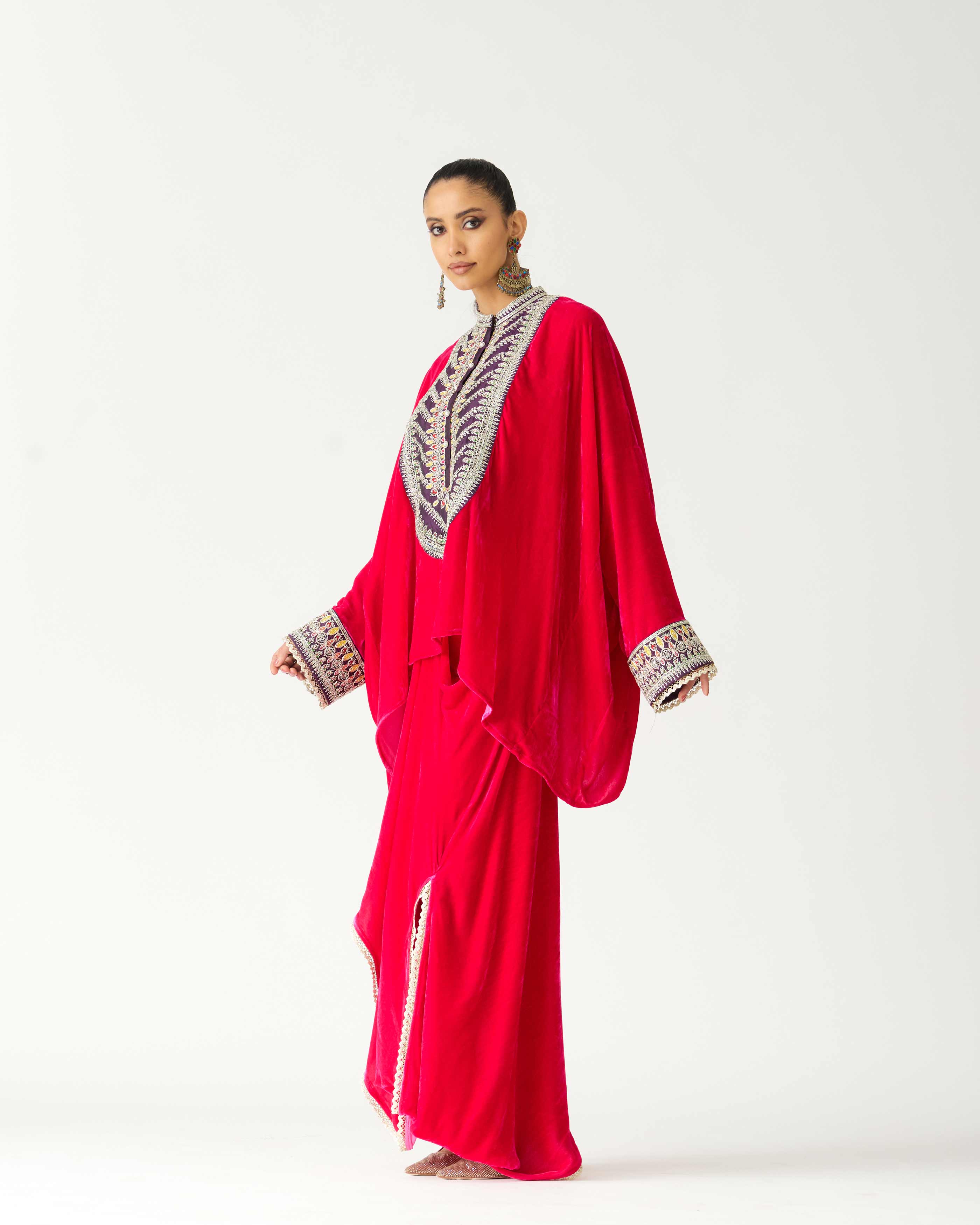 Zubaida : Insha - Hot Pink