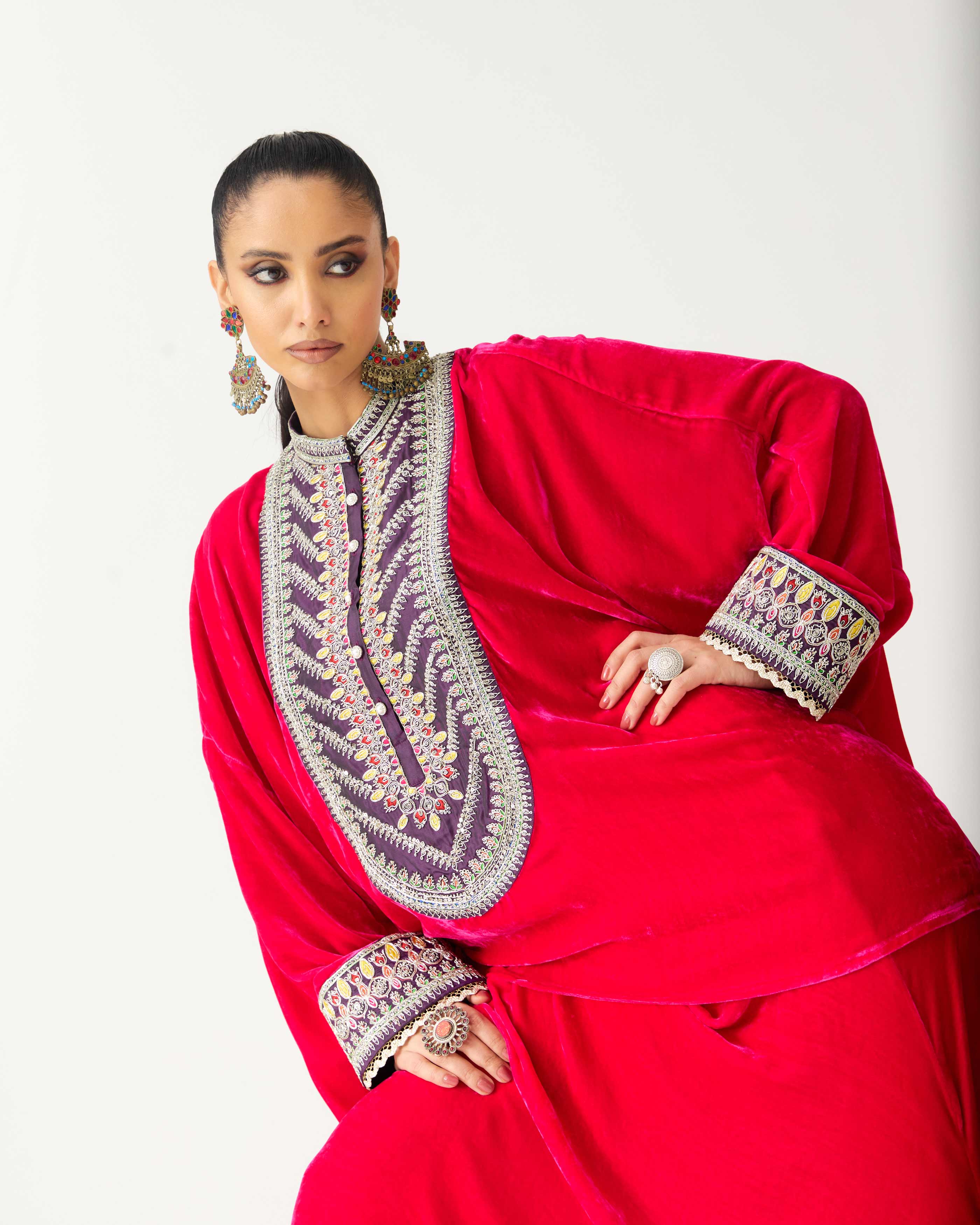 Zubaida : Insha - Hot Pink