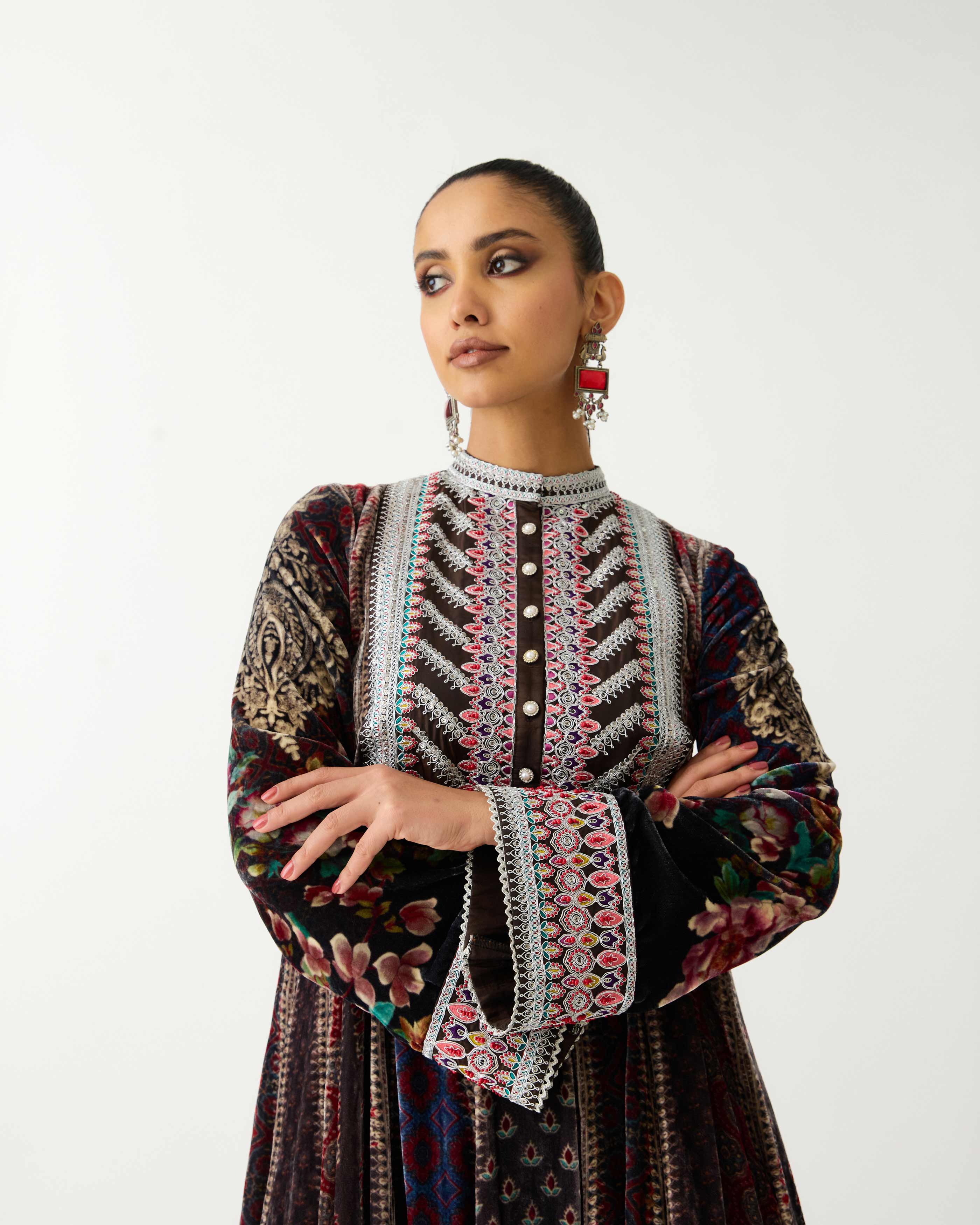 Zubaida : Adisha - BlackBerry