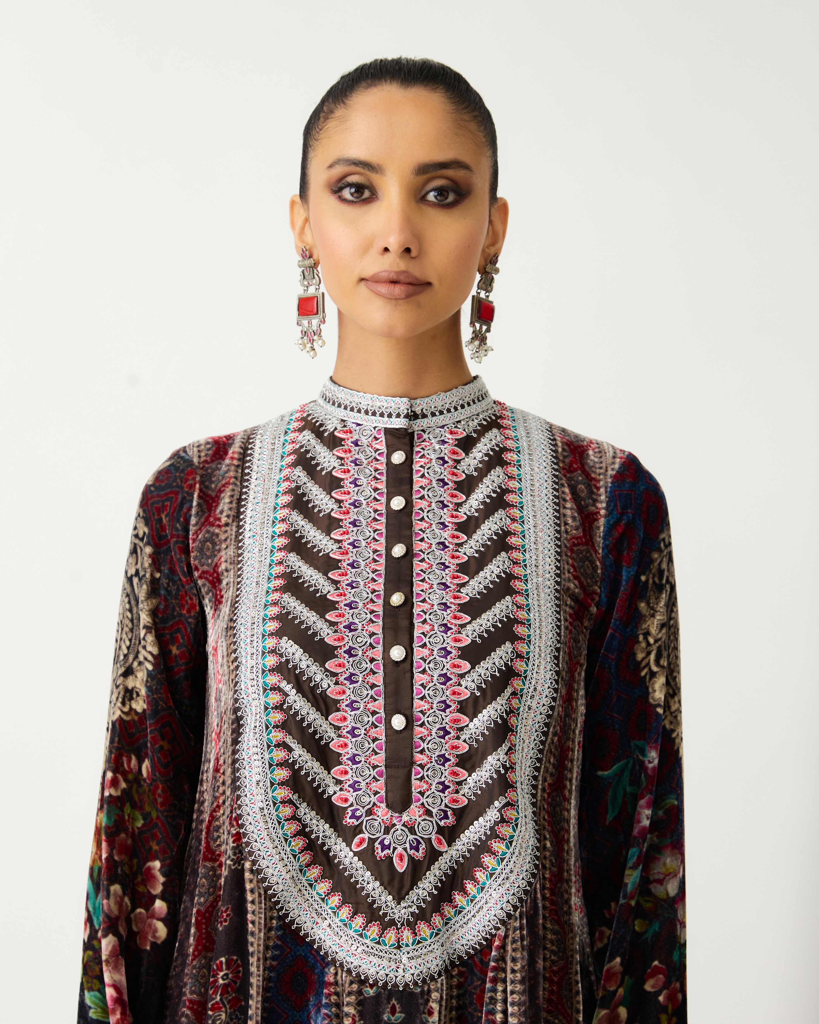 Zubaida : Adisha - BlackBerry