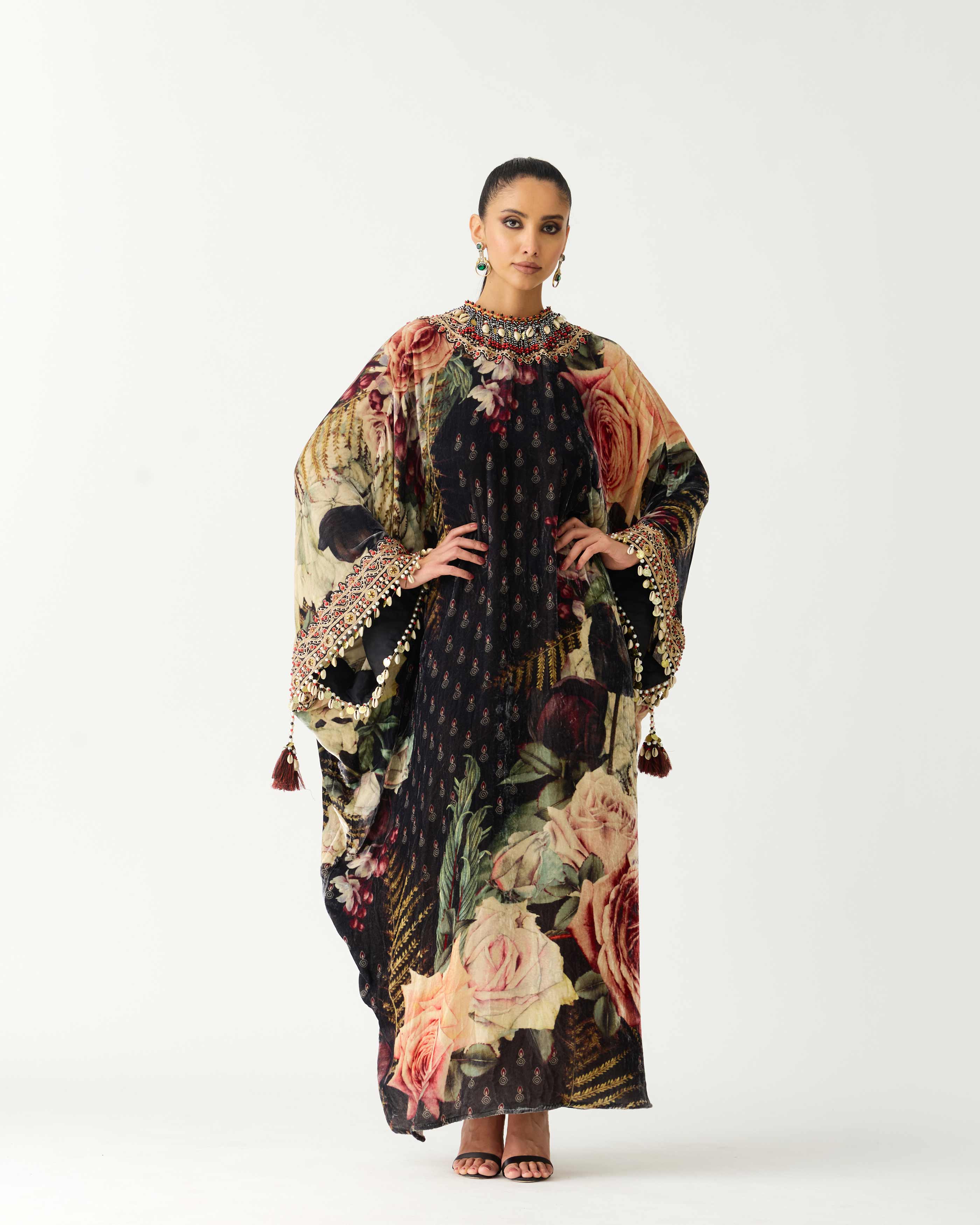 Zubaida : Bambi - Black