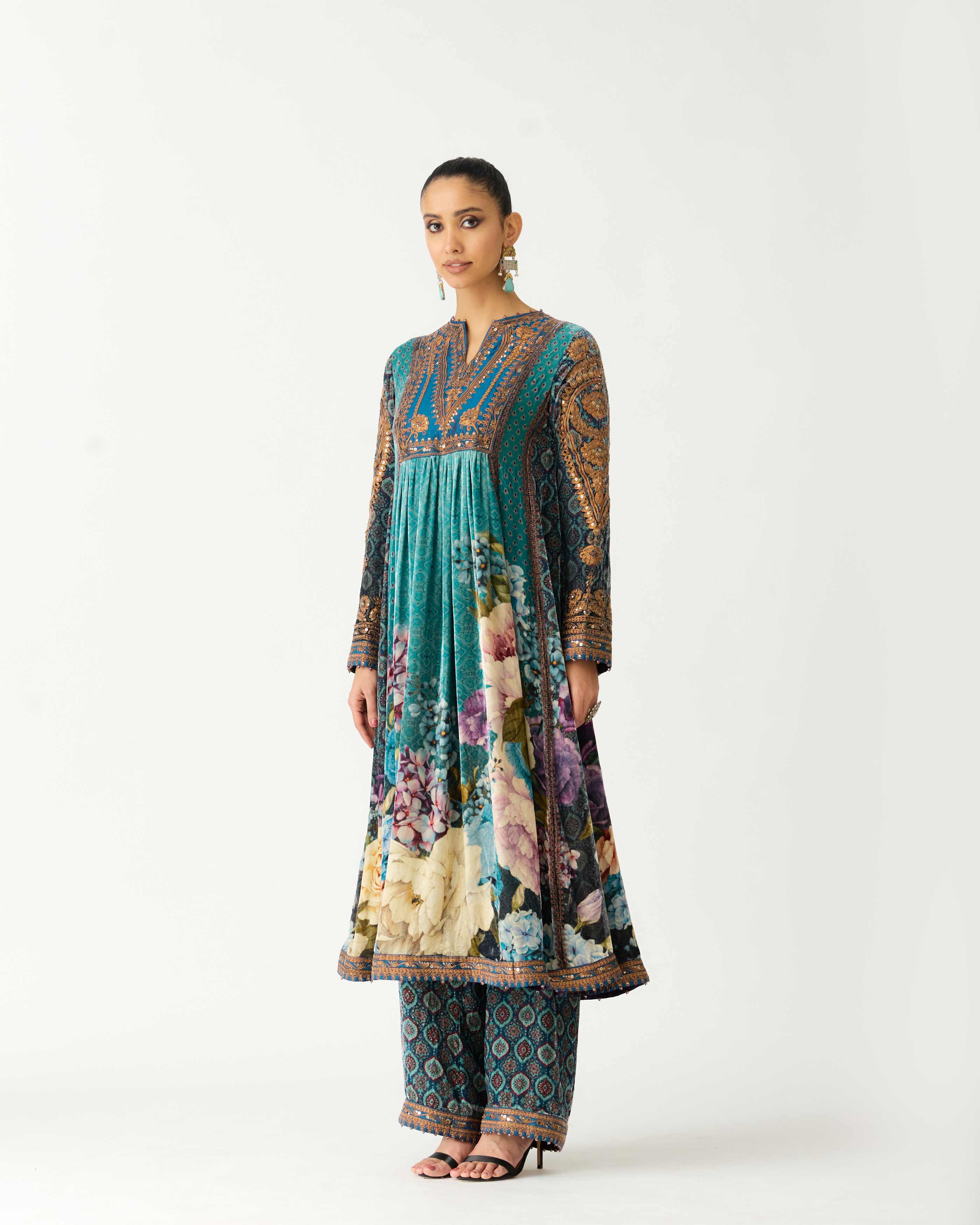 Zubaida : Anisha - Teal