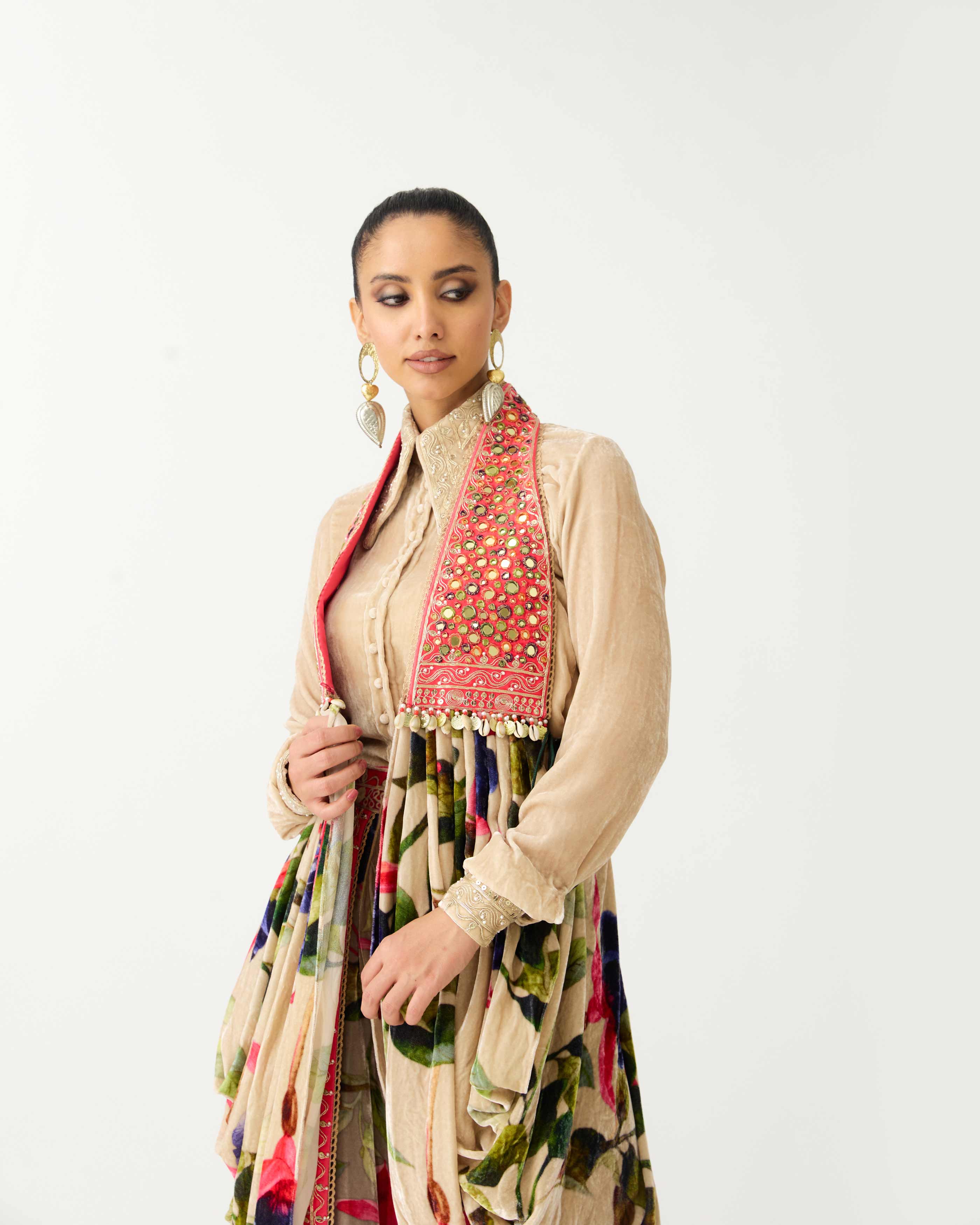 Zubaida : Javik - Fuchsia/Taupe