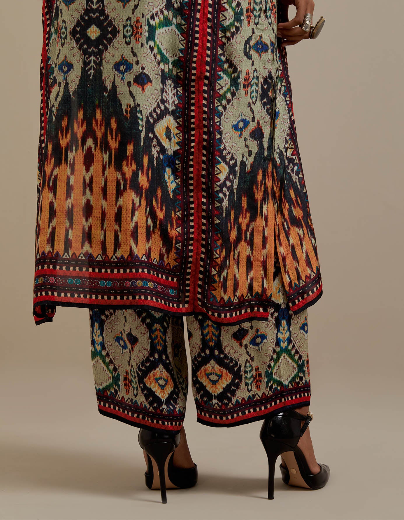 Kasbah : Ghazala - Eggshell