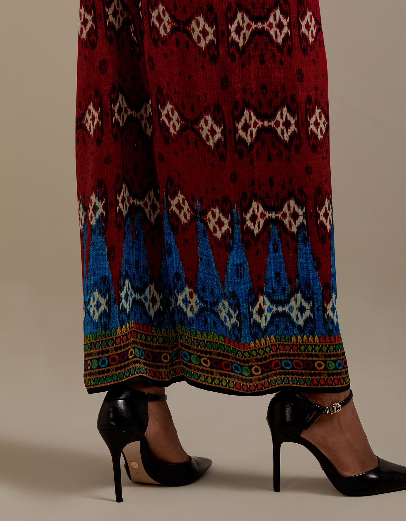 Kasbah : Banera - Maroon/Multi