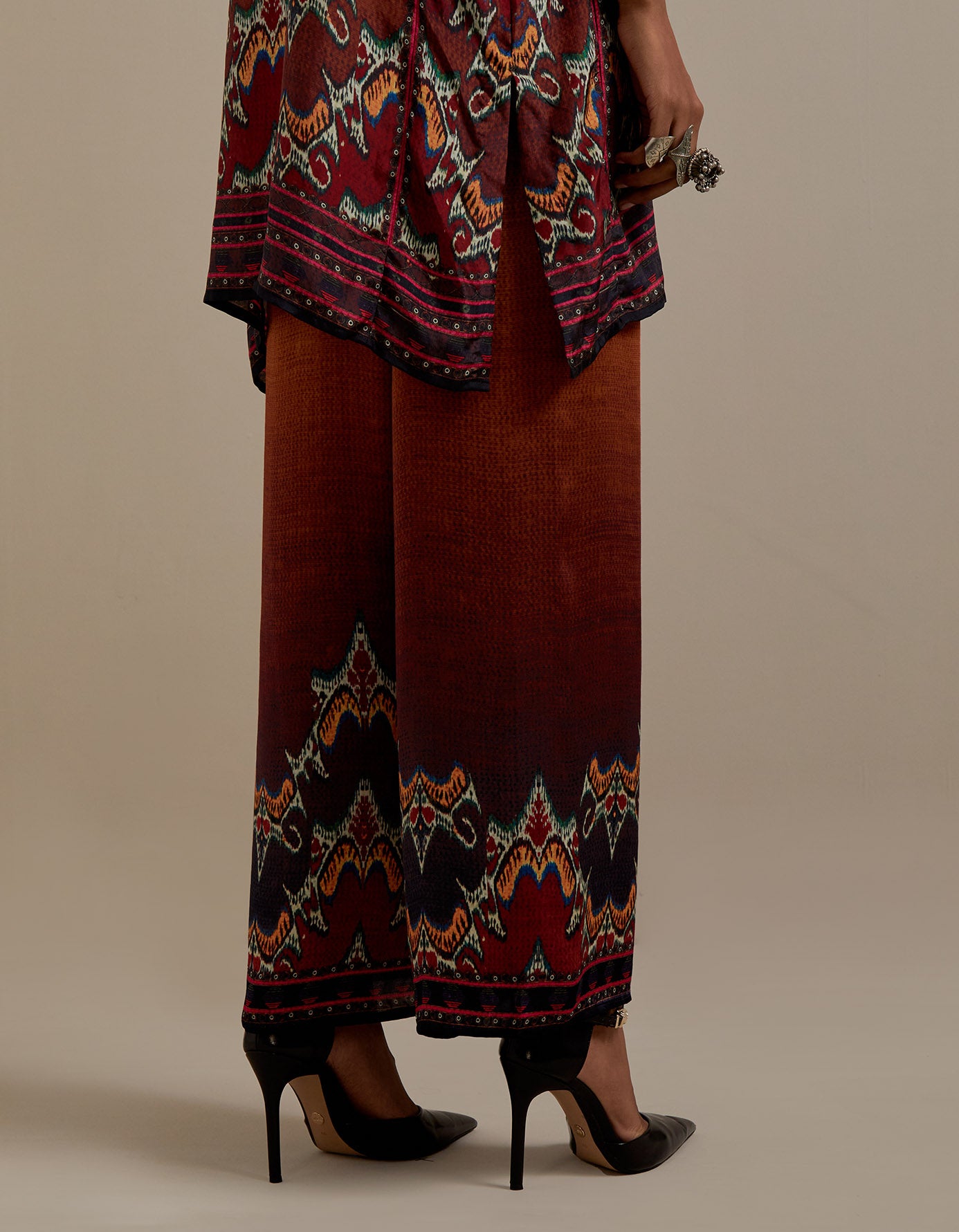 Kasbah : Ghazal - Mustard/Maroon