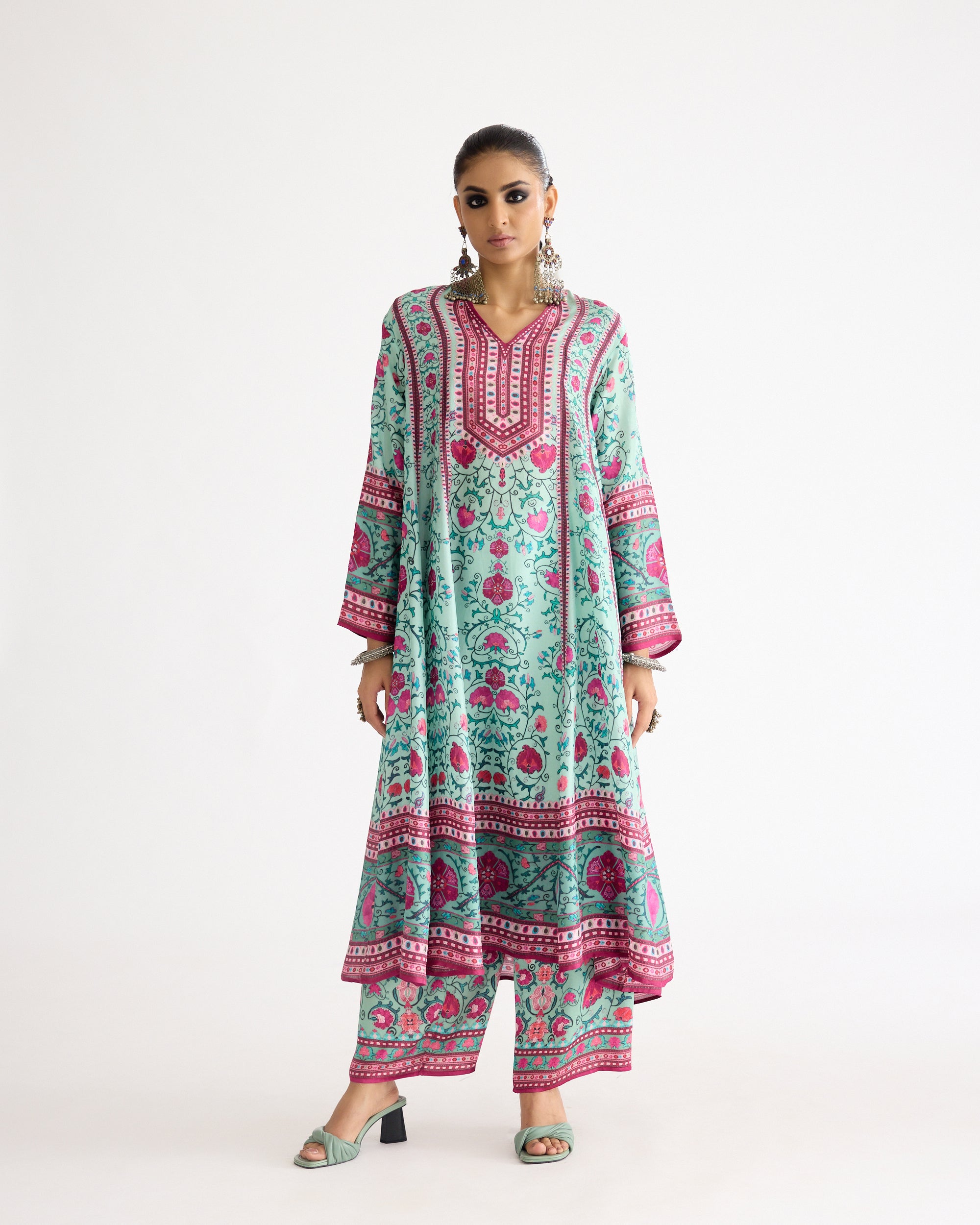 A Bukhara Summer : Ada - Mint