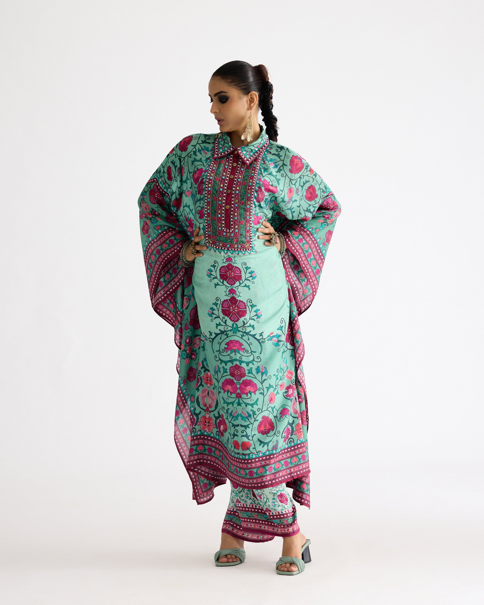 Bukhara : Sharifa - Mint
