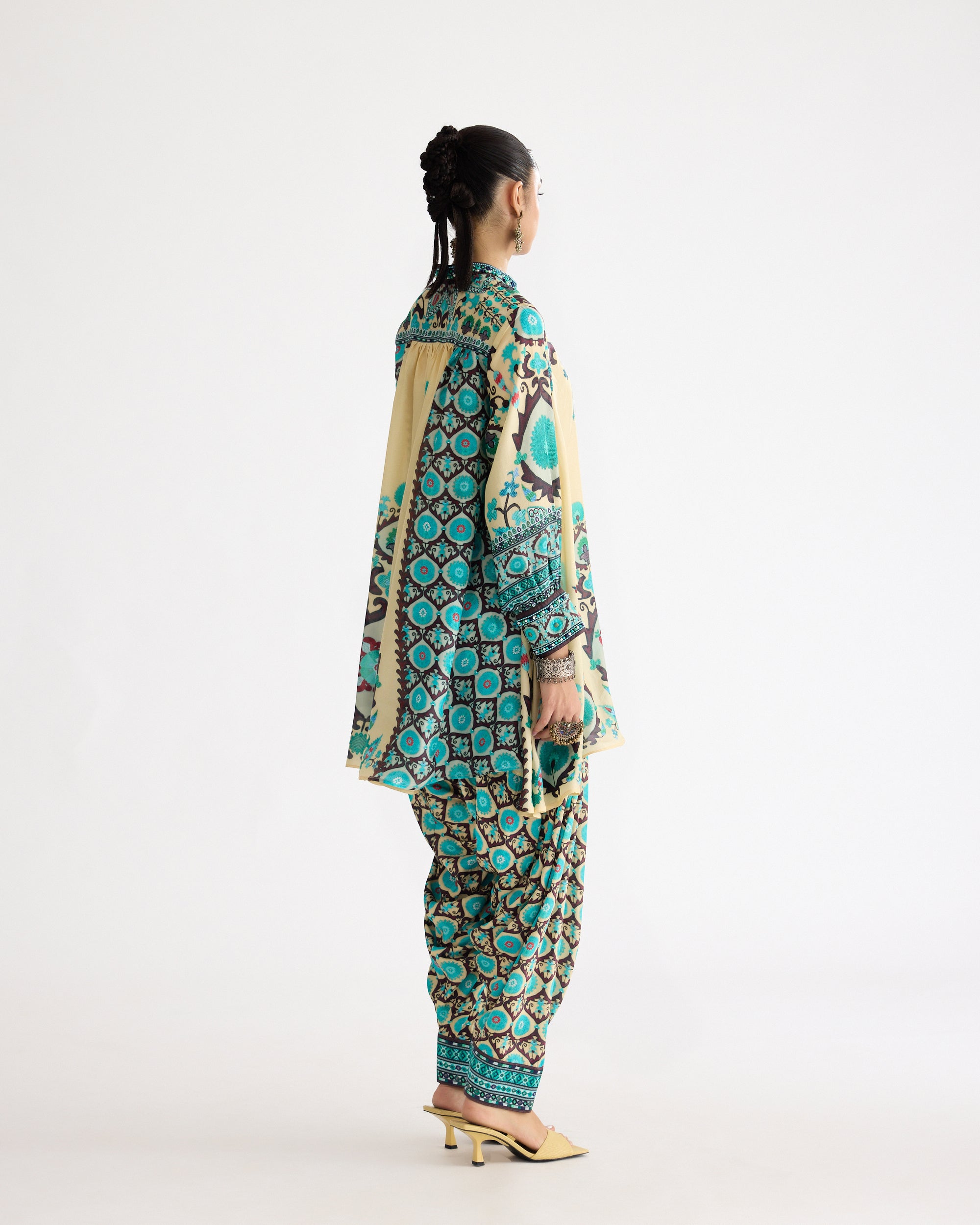A Bukhara Summer: Nilofer - Lemon