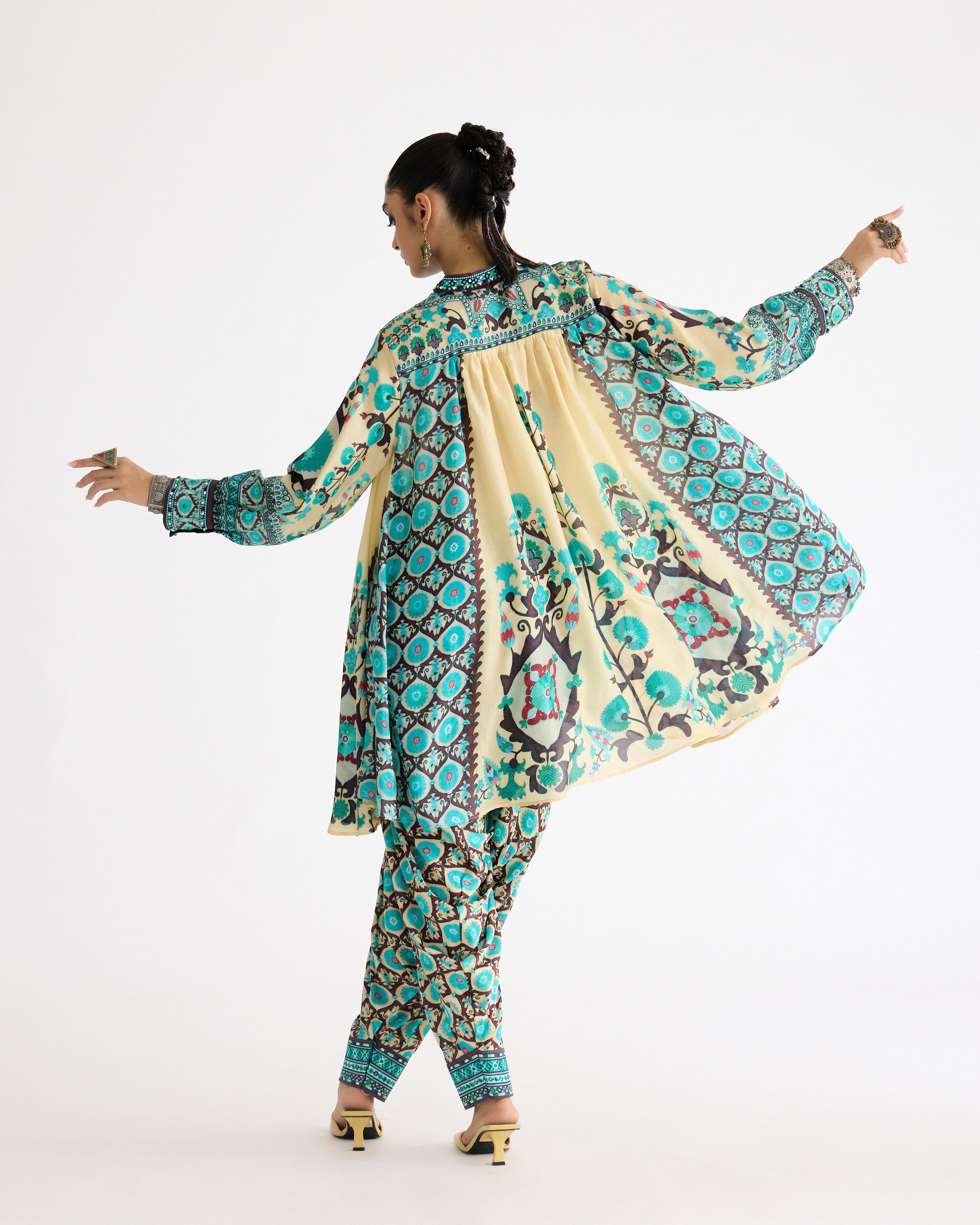 A Bukhara Summer: Nilofer - Lemon
