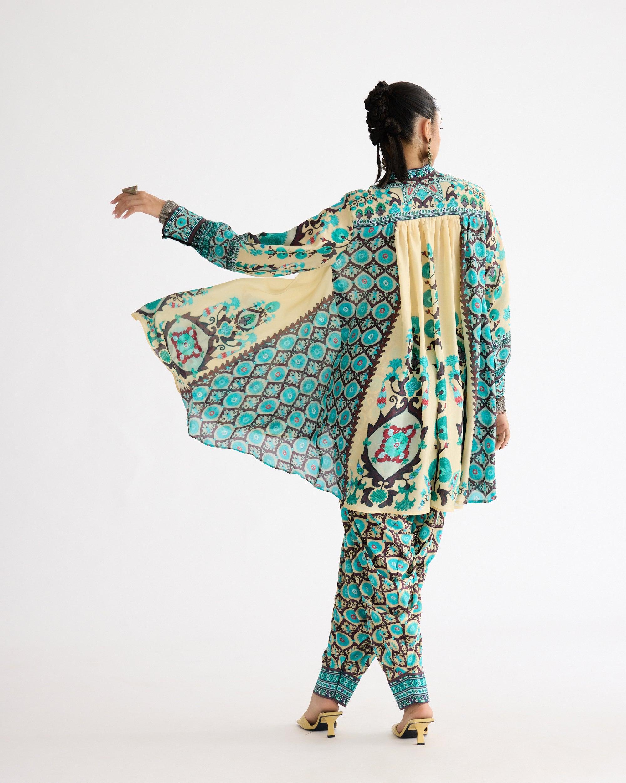 A Bukhara Summer: Nilofer - Lemon