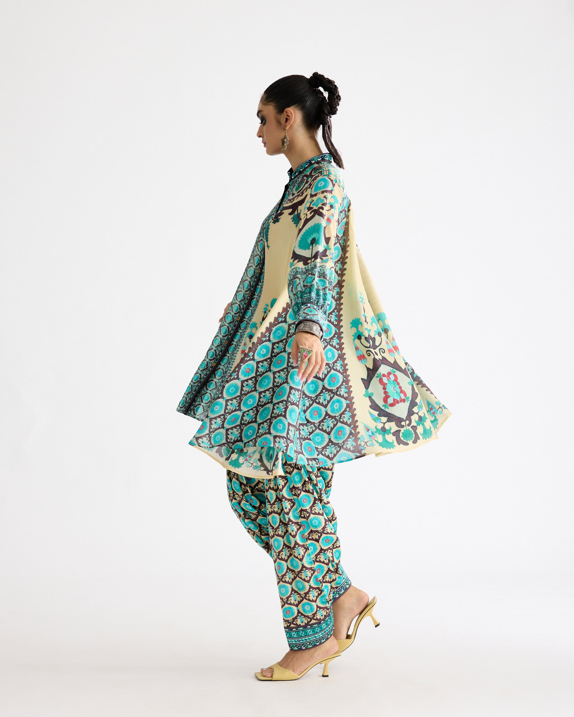 A Bukhara Summer: Nilofer - Lemon