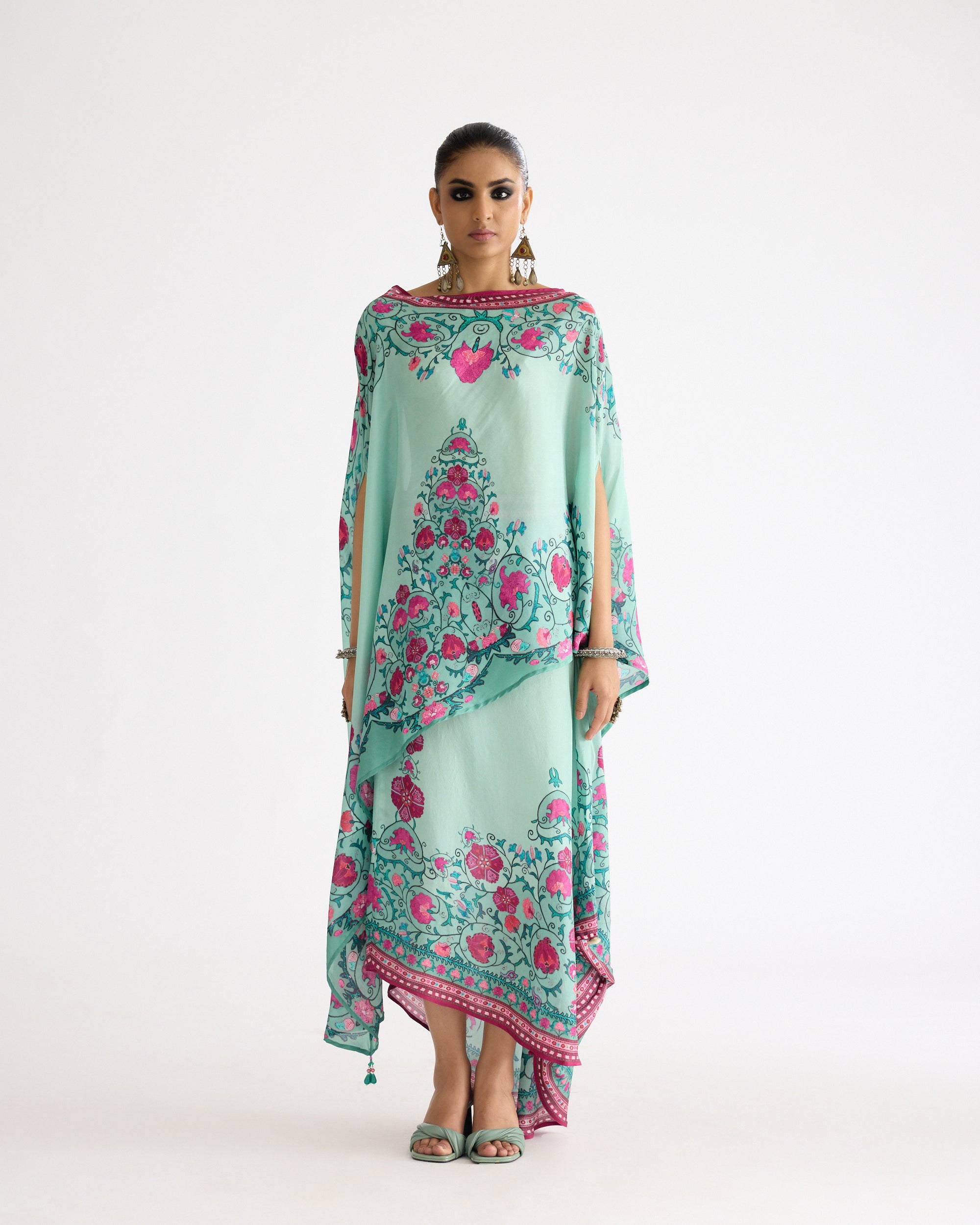 A Bukhara Summer : Kamini - Mint