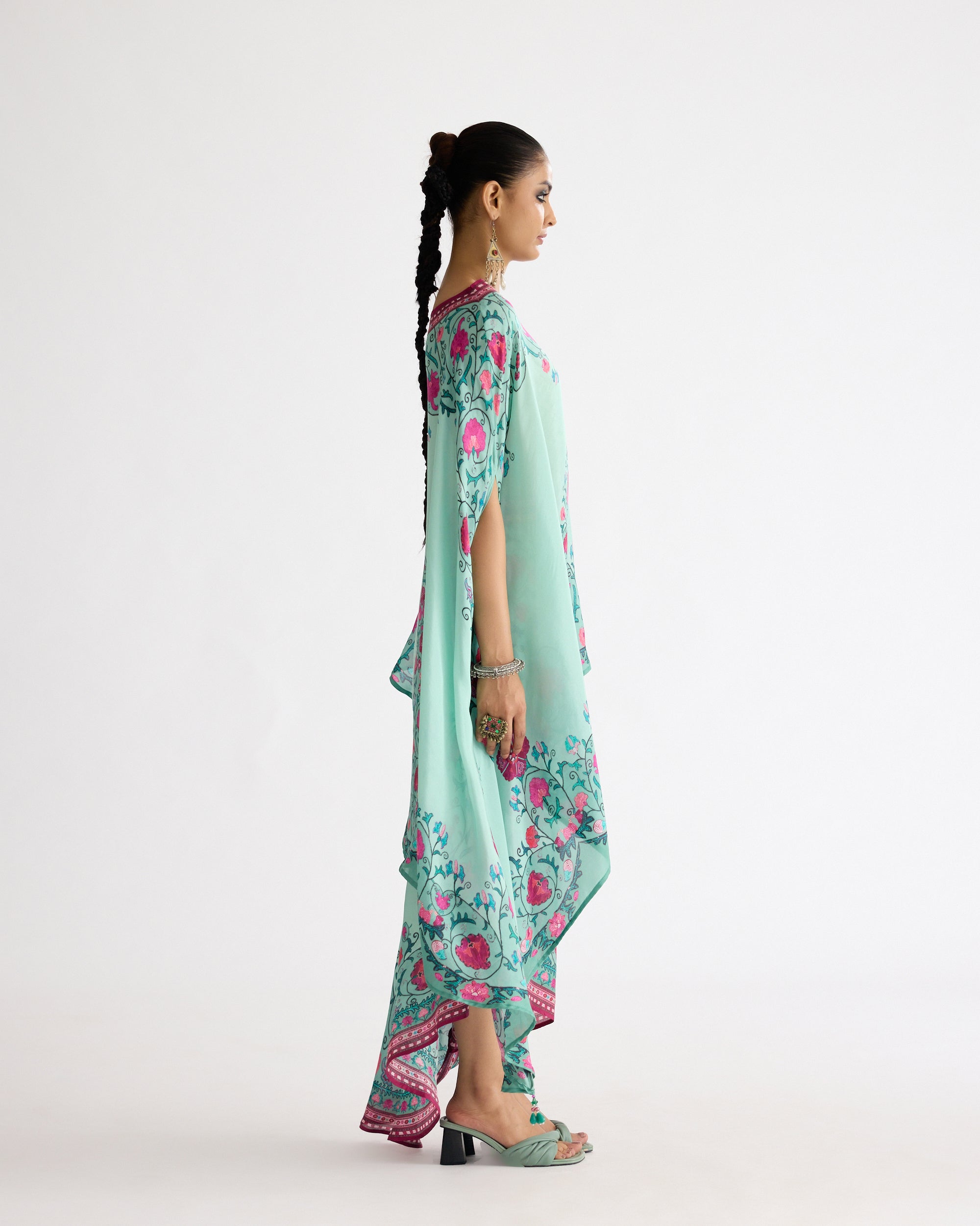 A Bukhara Summer : Kamini - Mint