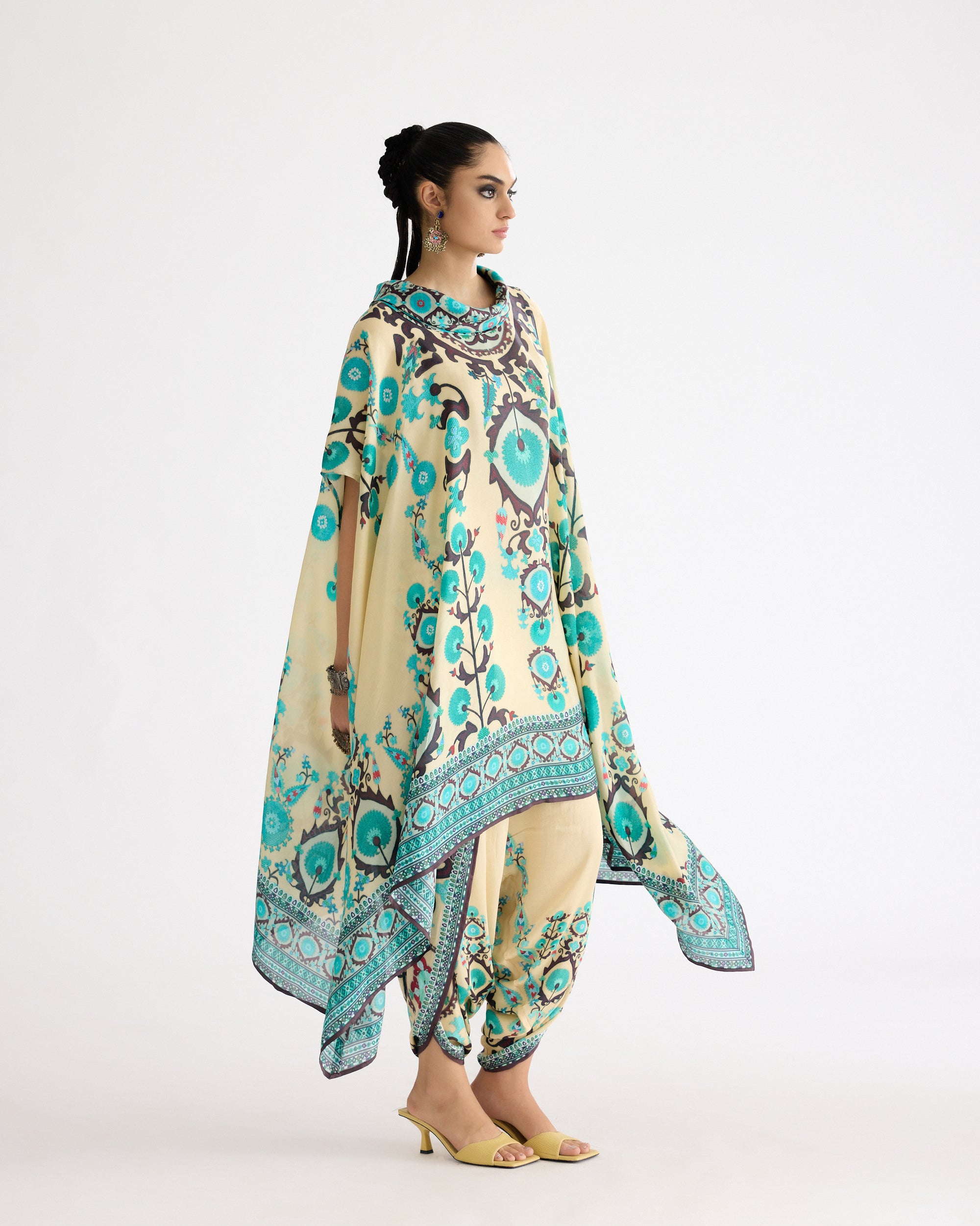 A Bukhara Summer : Lavanya/Sonth - Lemon