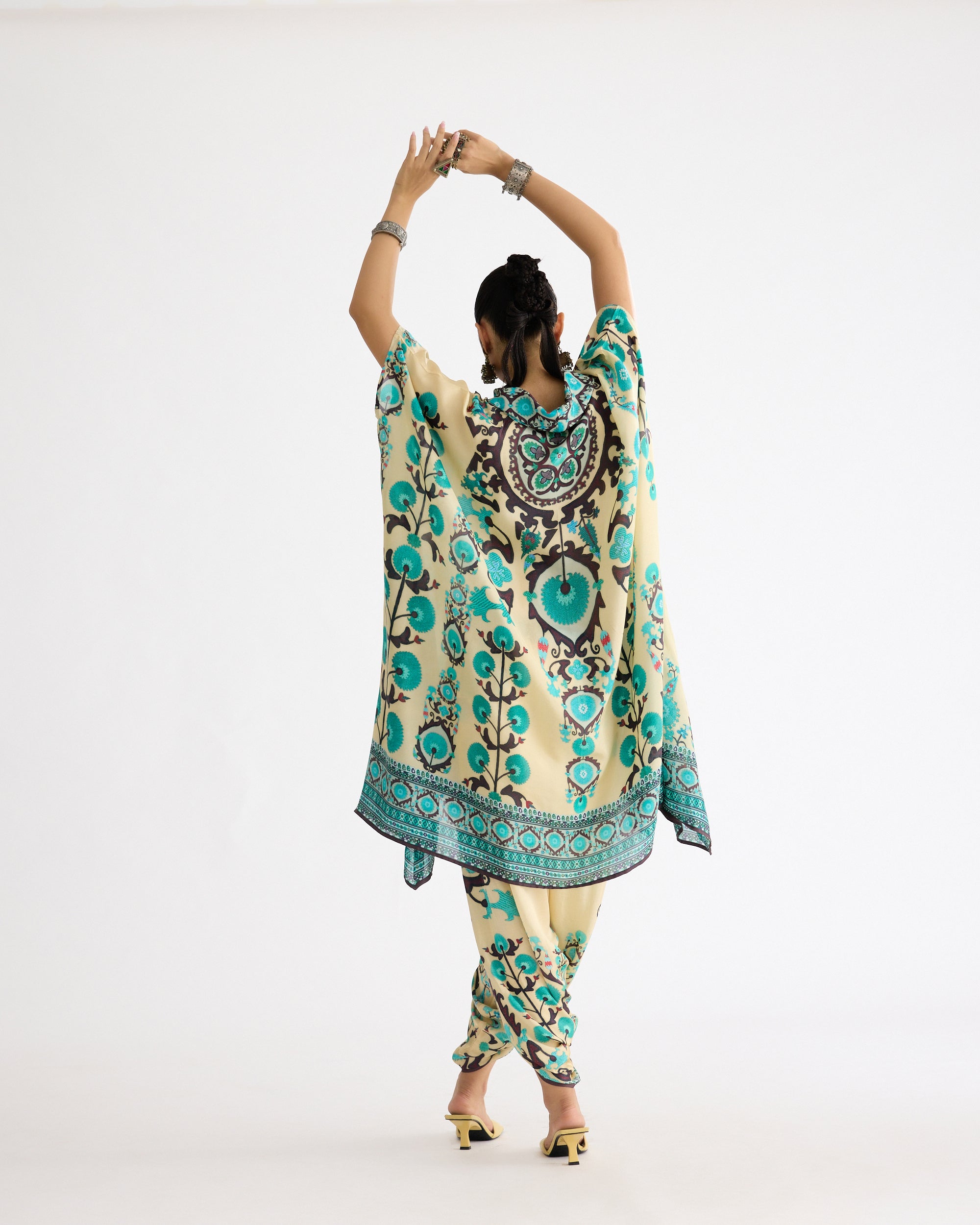 A Bukhara Summer : Lavanya/Sonth - Lemon