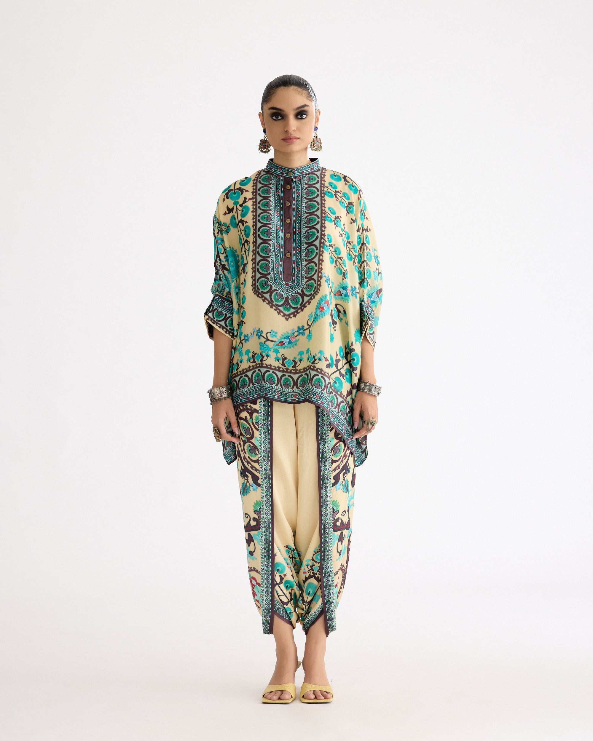 A Bukhara Summer : Chanel - Lemon