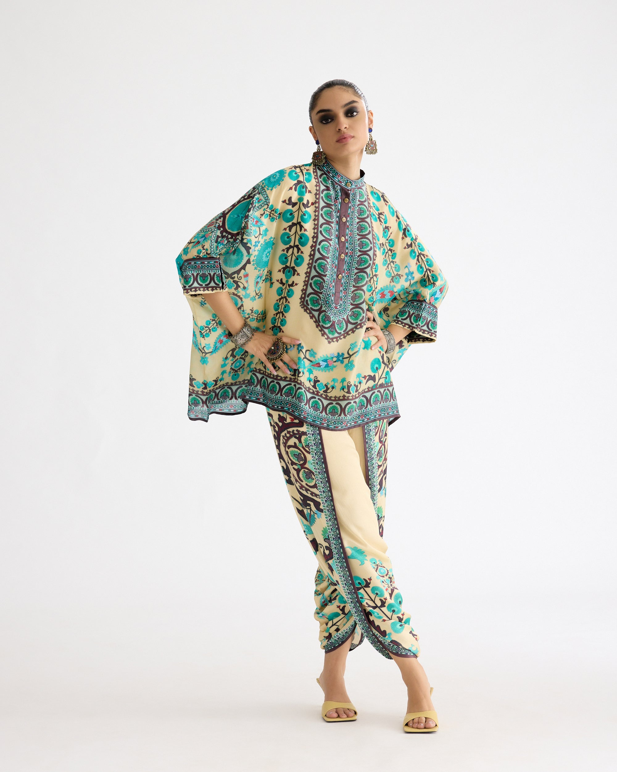 A Bukhara Summer : Chanel - Lemon