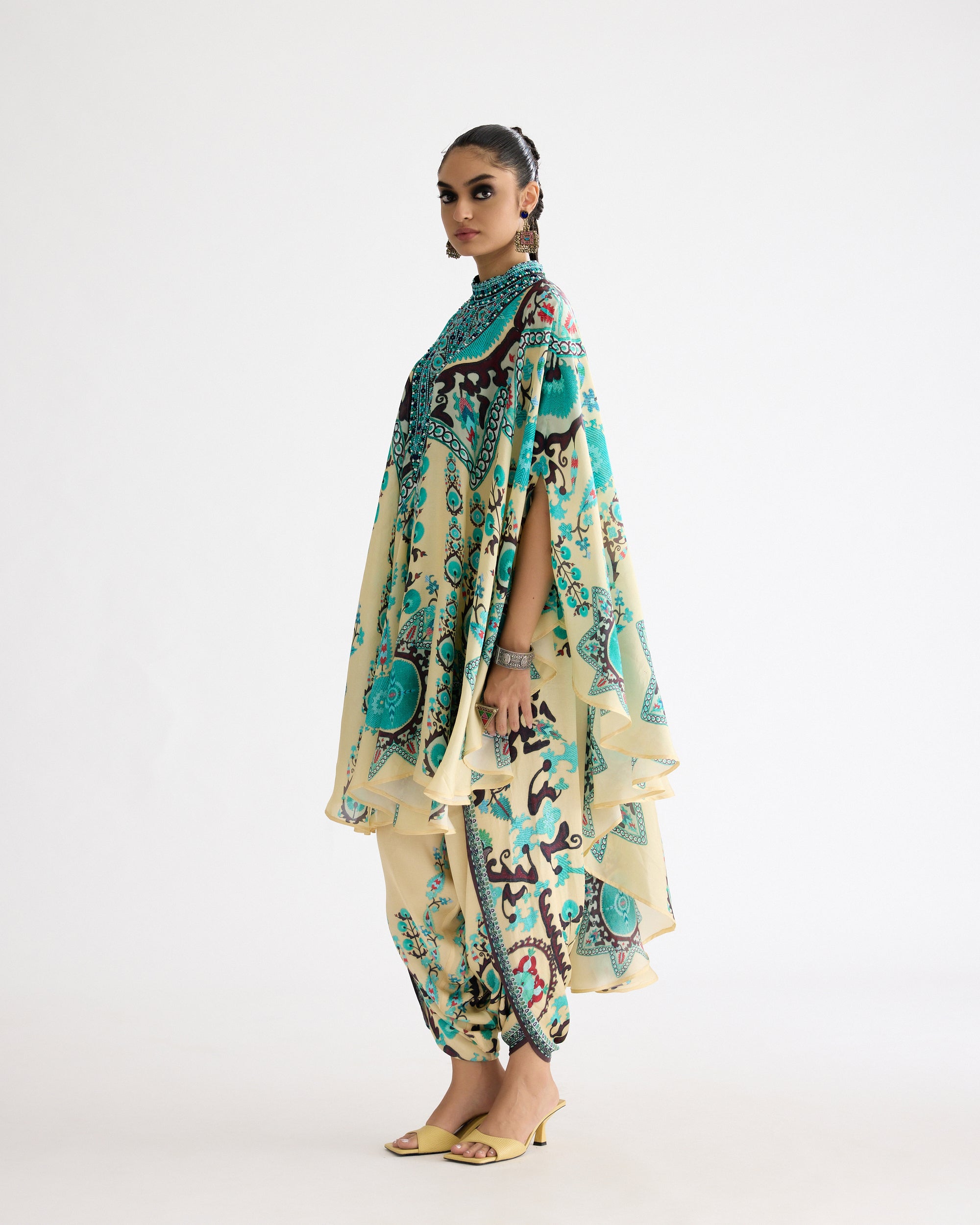 A Bukhara Summer : Farah - Lemon