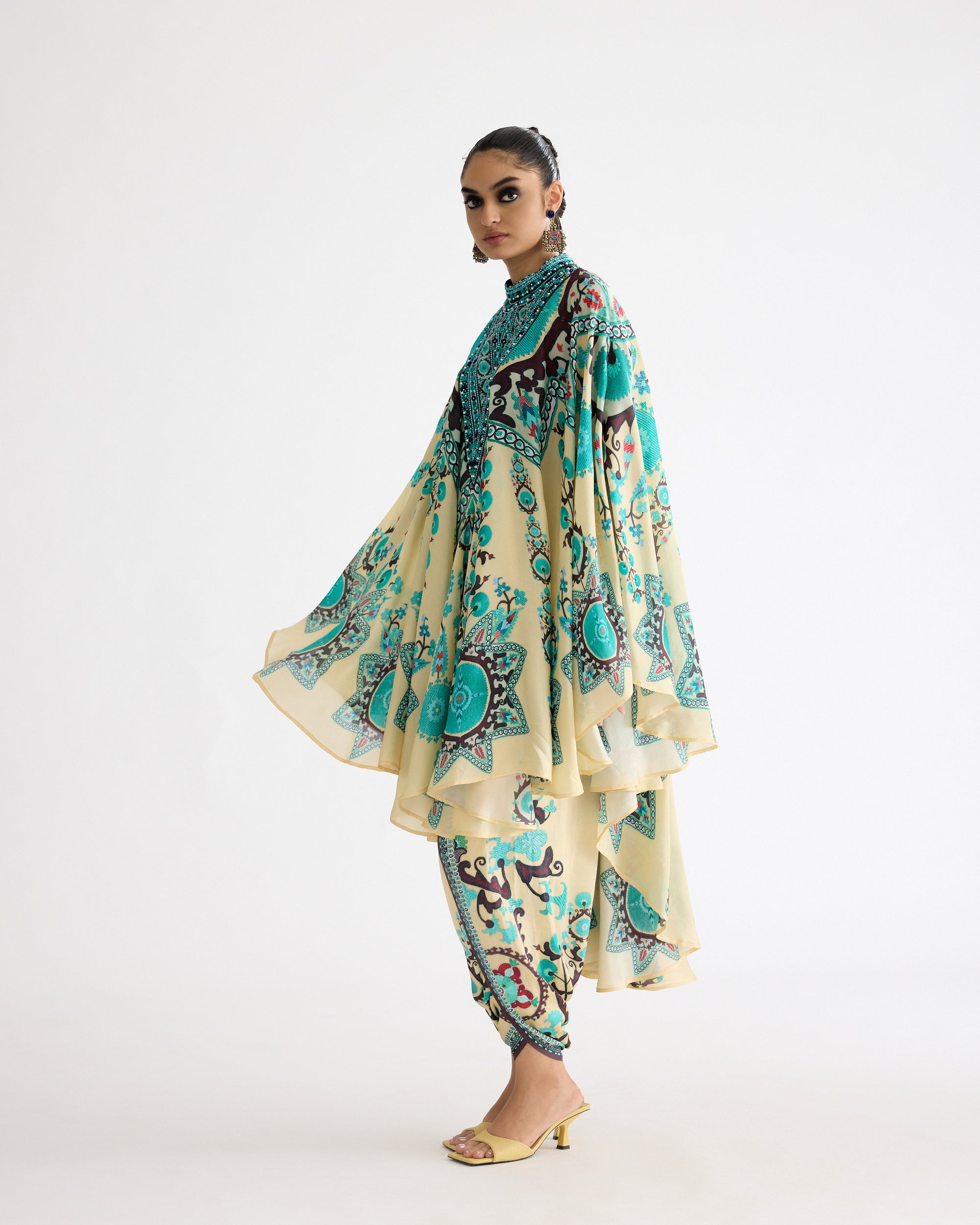 A Bukhara Summer : Farah - Lemon
