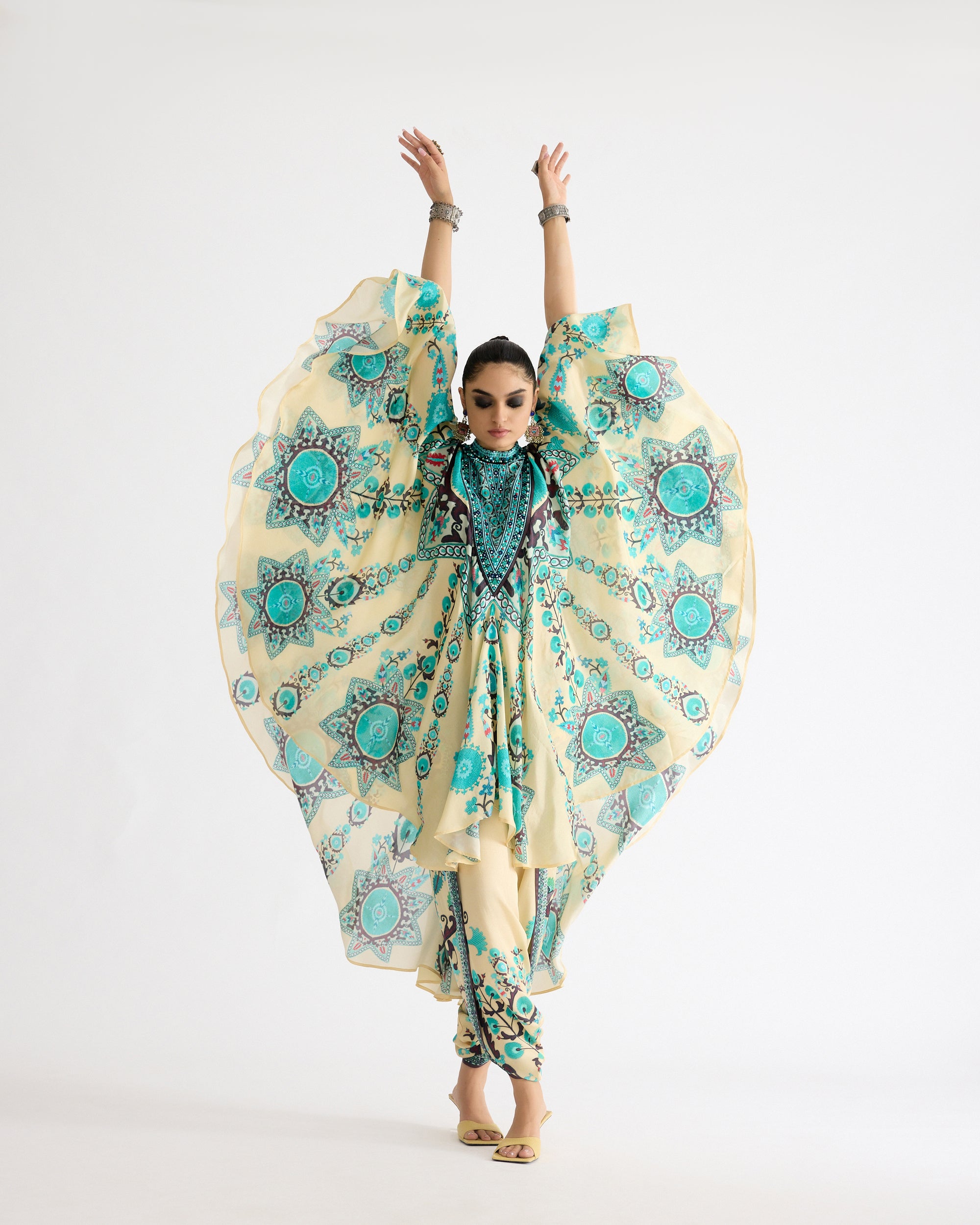A Bukhara Summer : Farah - Lemon