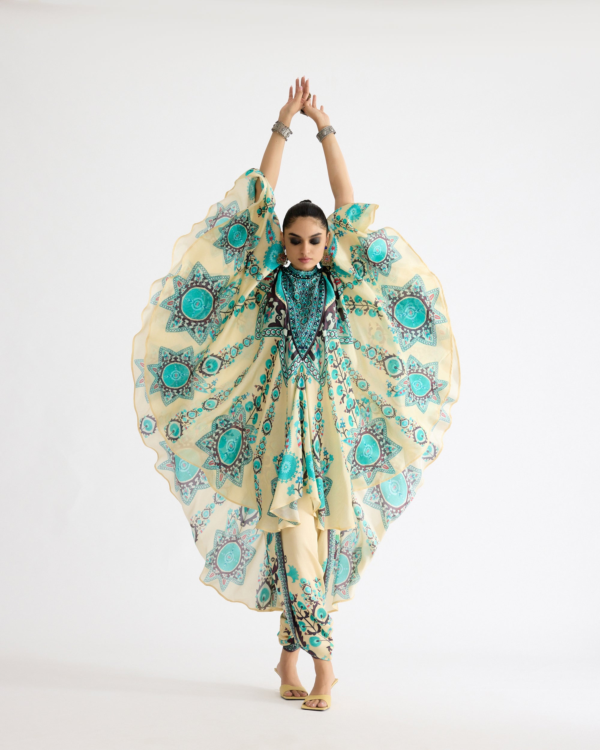 A Bukhara Summer : Farah - Lemon