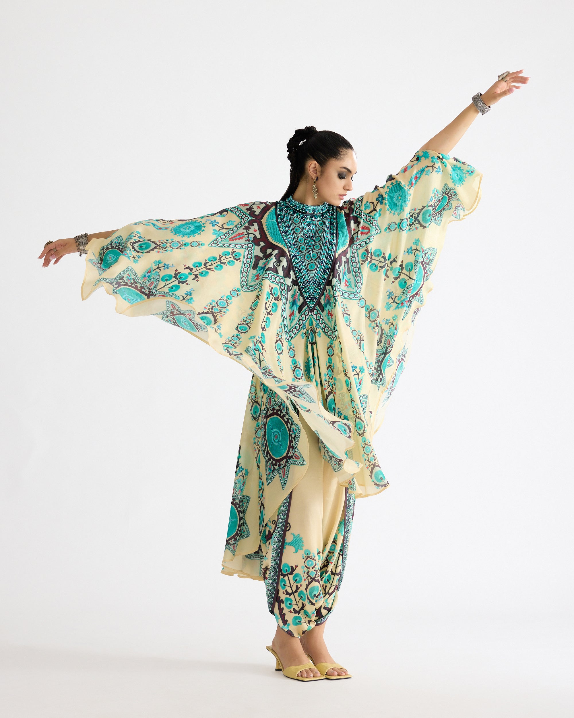 A Bukhara Summer : Farah - Lemon