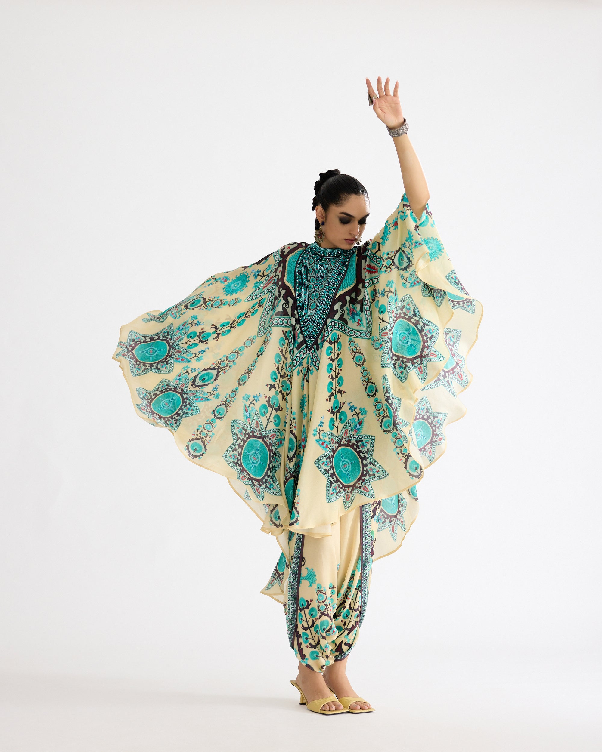 A Bukhara Summer : Farah - Lemon