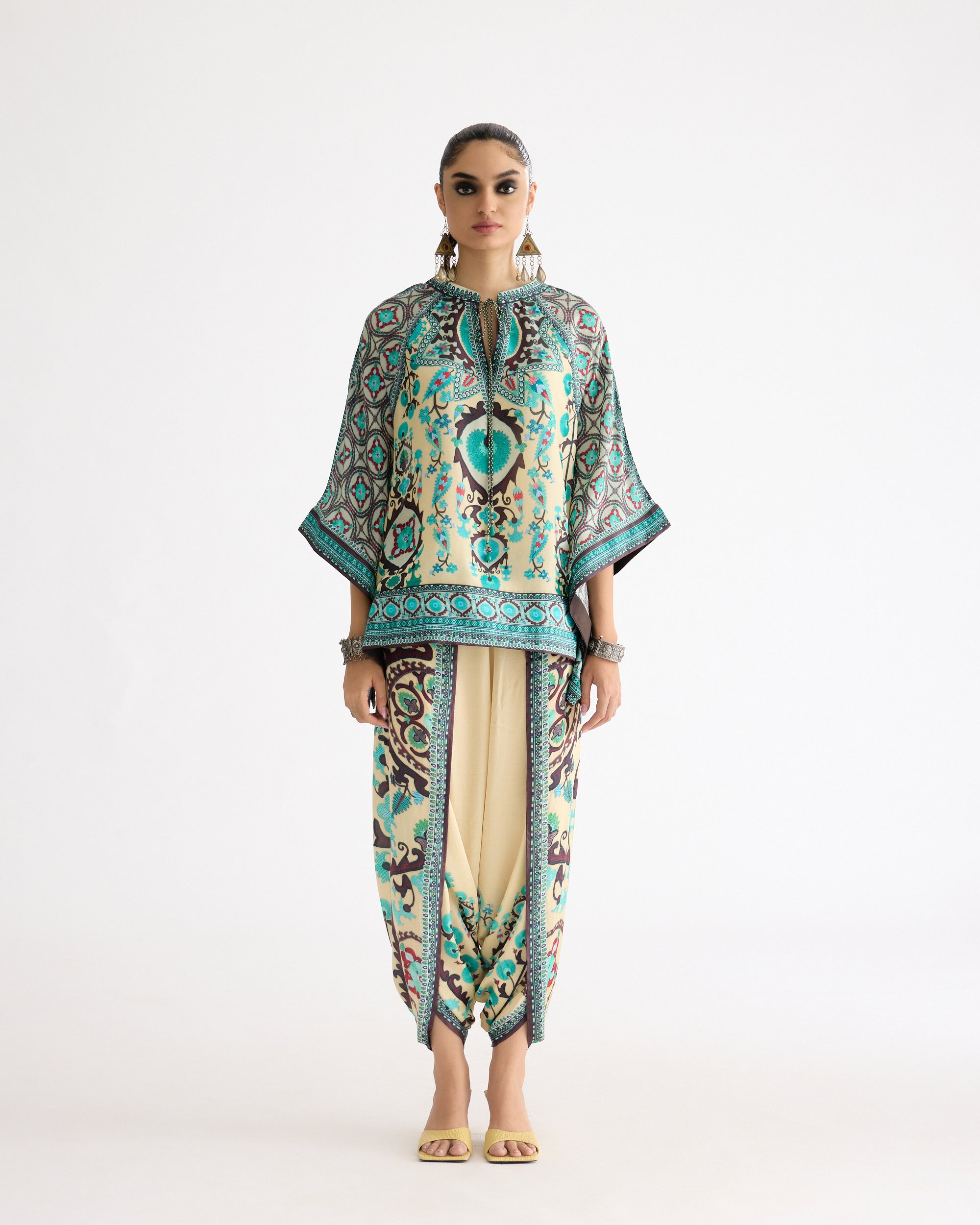 A Bukhara Summer : Ramona/Sonth - Lemon