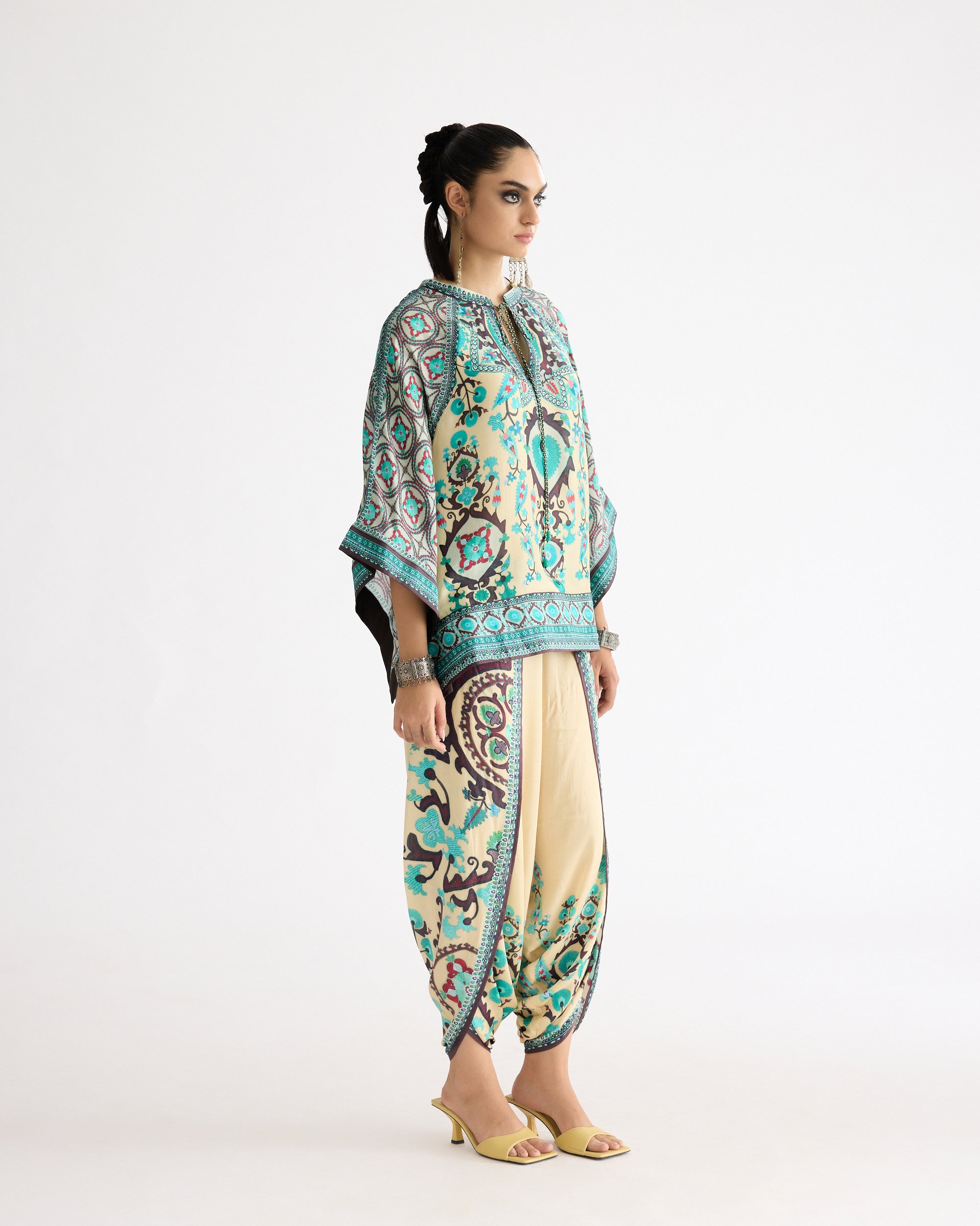 A Bukhara Summer : Ramona/Sonth - Lemon