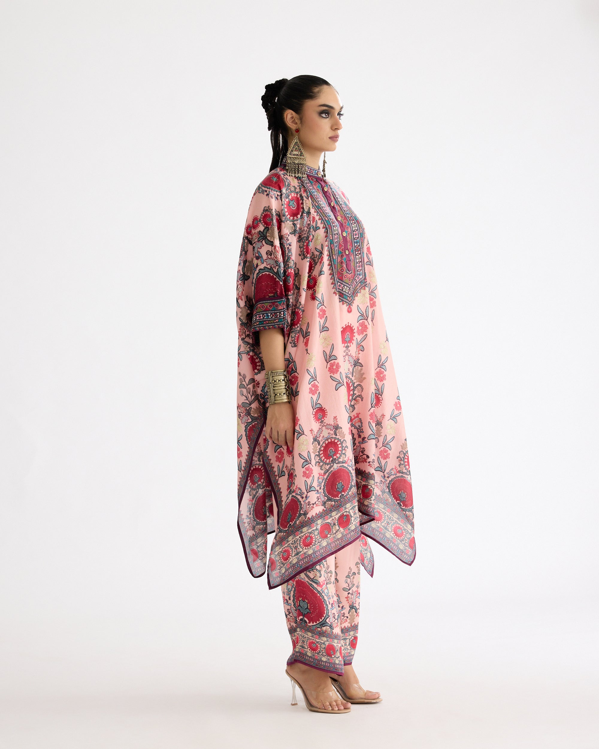 A Bukhara Summer : Chantelle - Blush