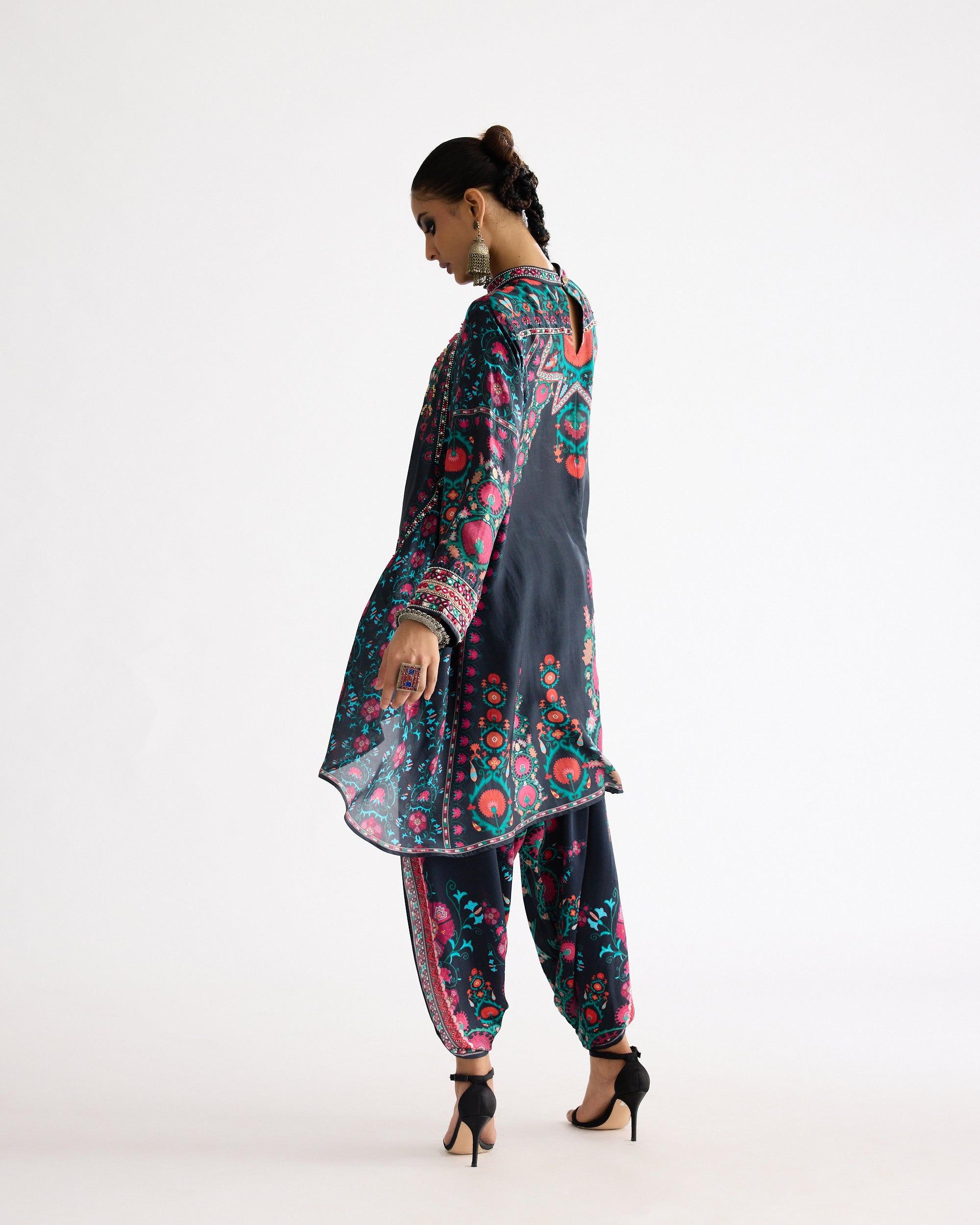 A Bukhara Summer : Geneva - Multi
