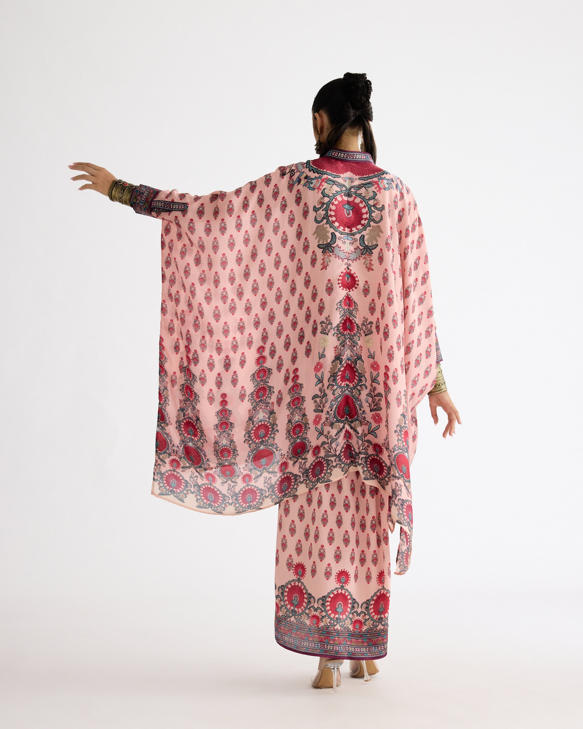 A Bukhara Summer : Dakota/Surilee - Blush