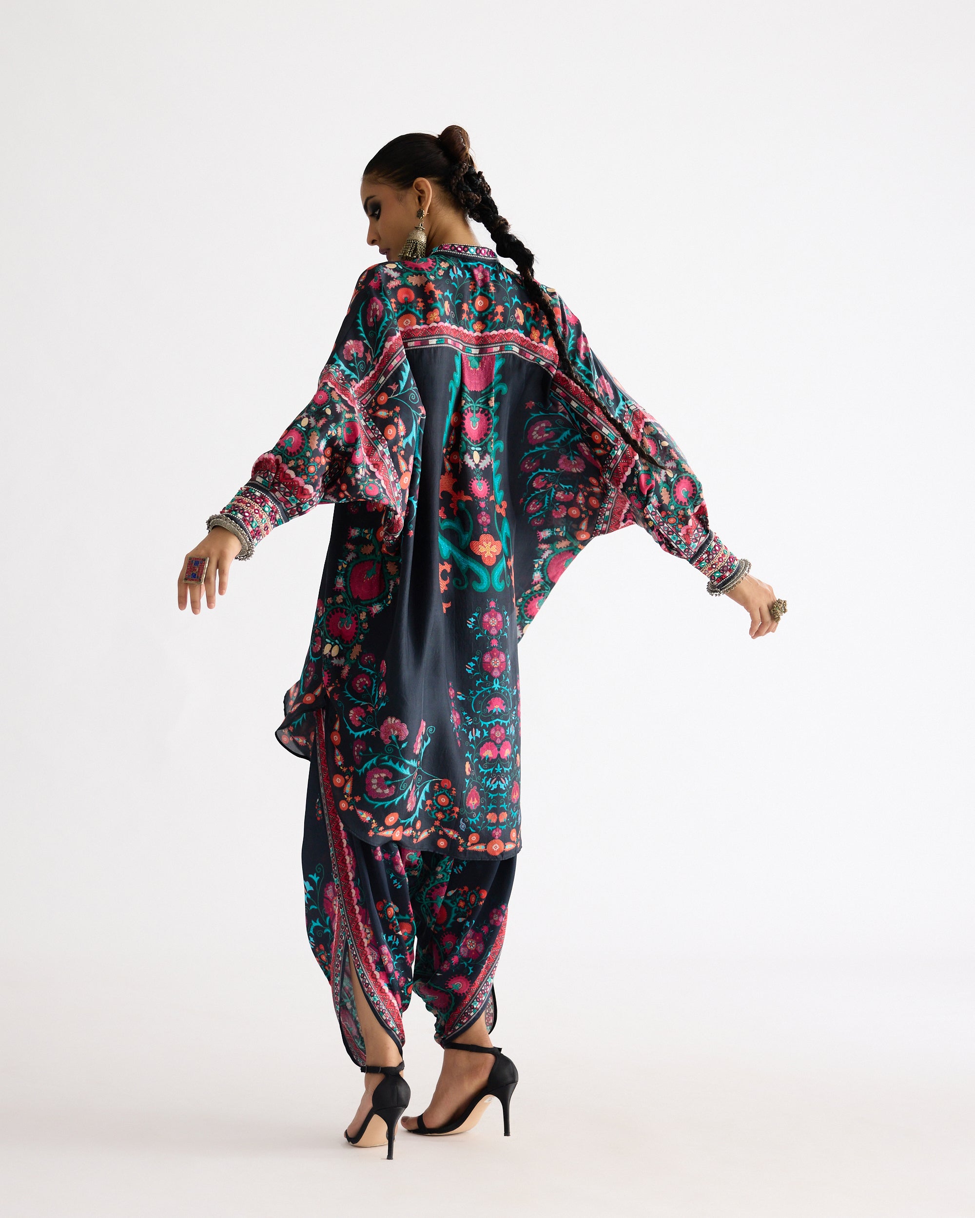 A Bukhara Summer : Mabel - Multi