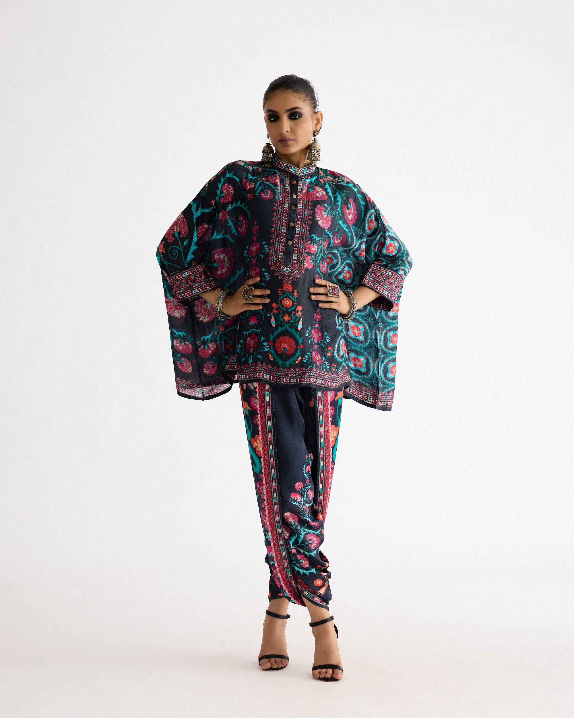 A Bukhara Summer : Chanel - Multi