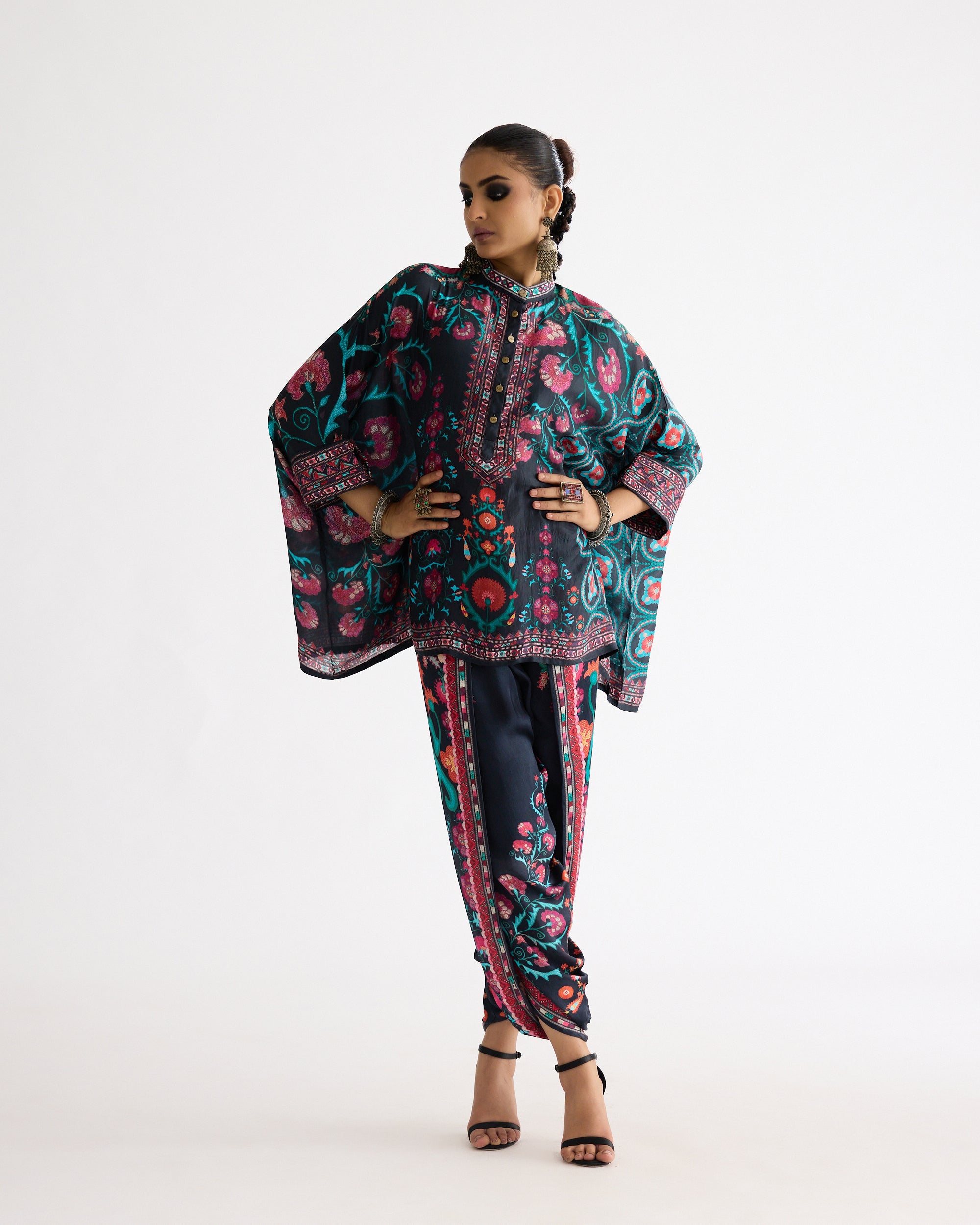 A Bukhara Summer : Chanel - Multi