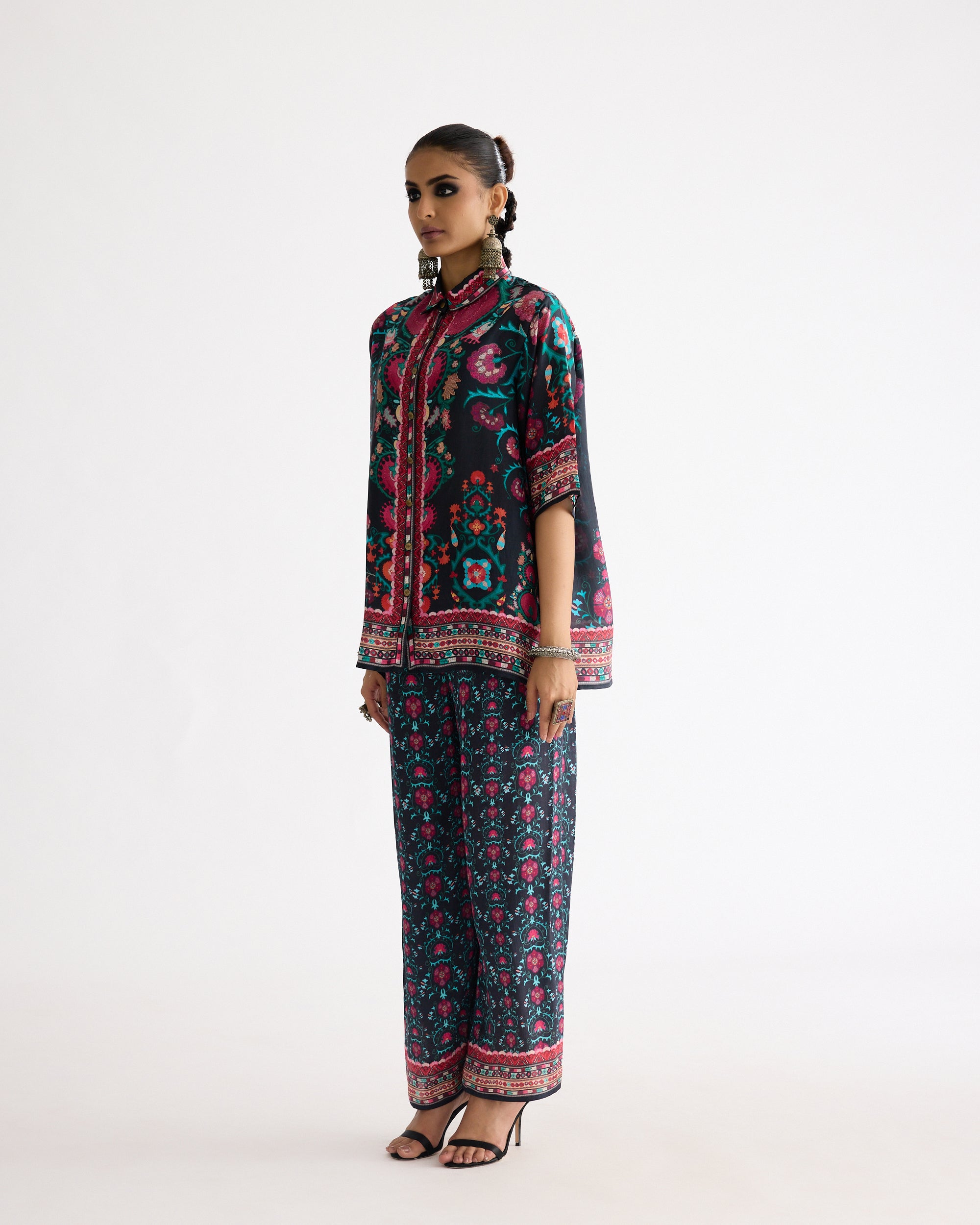 A Bukhara Summer : Maizah - Multi