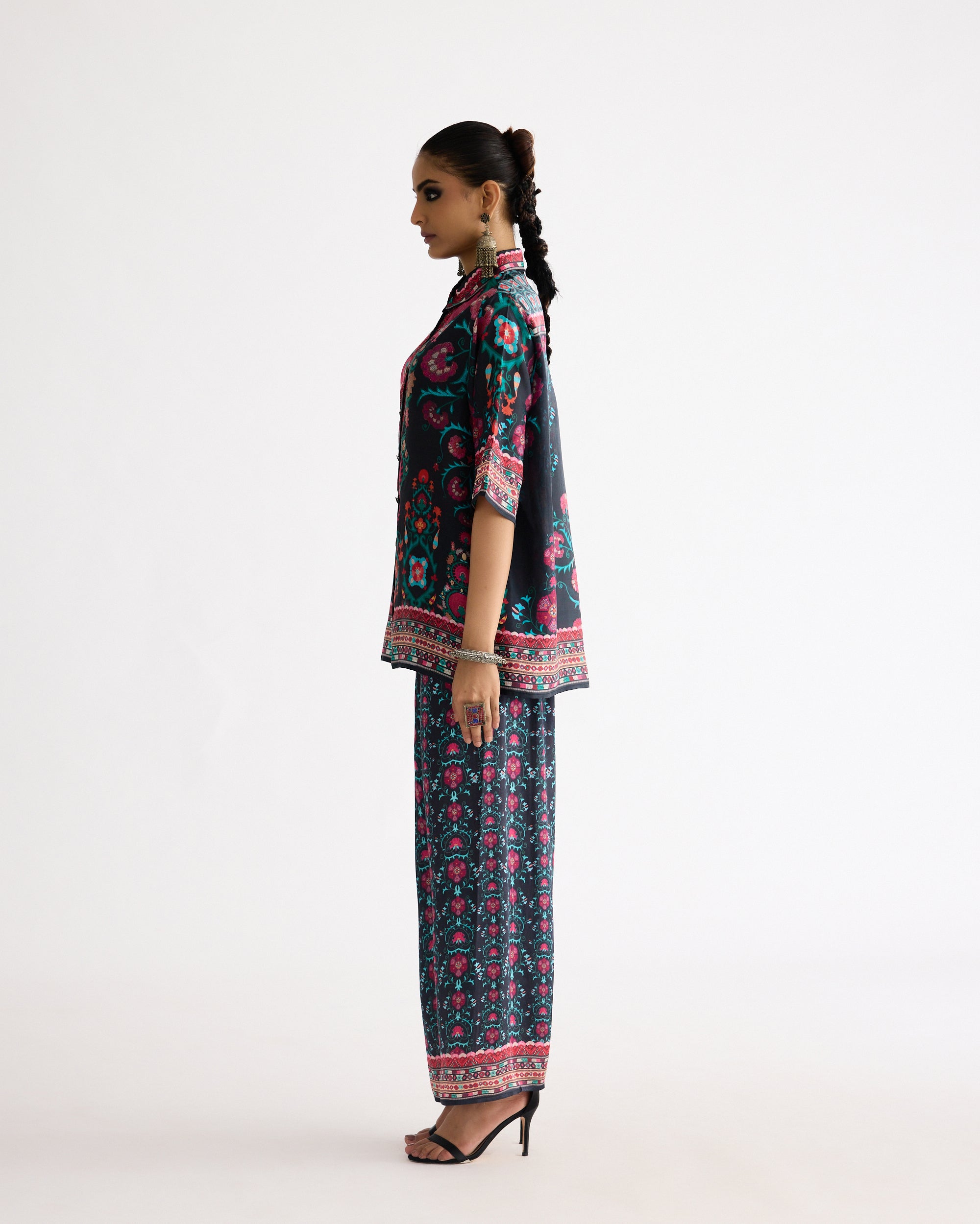 A Bukhara Summer : Maizah - Multi