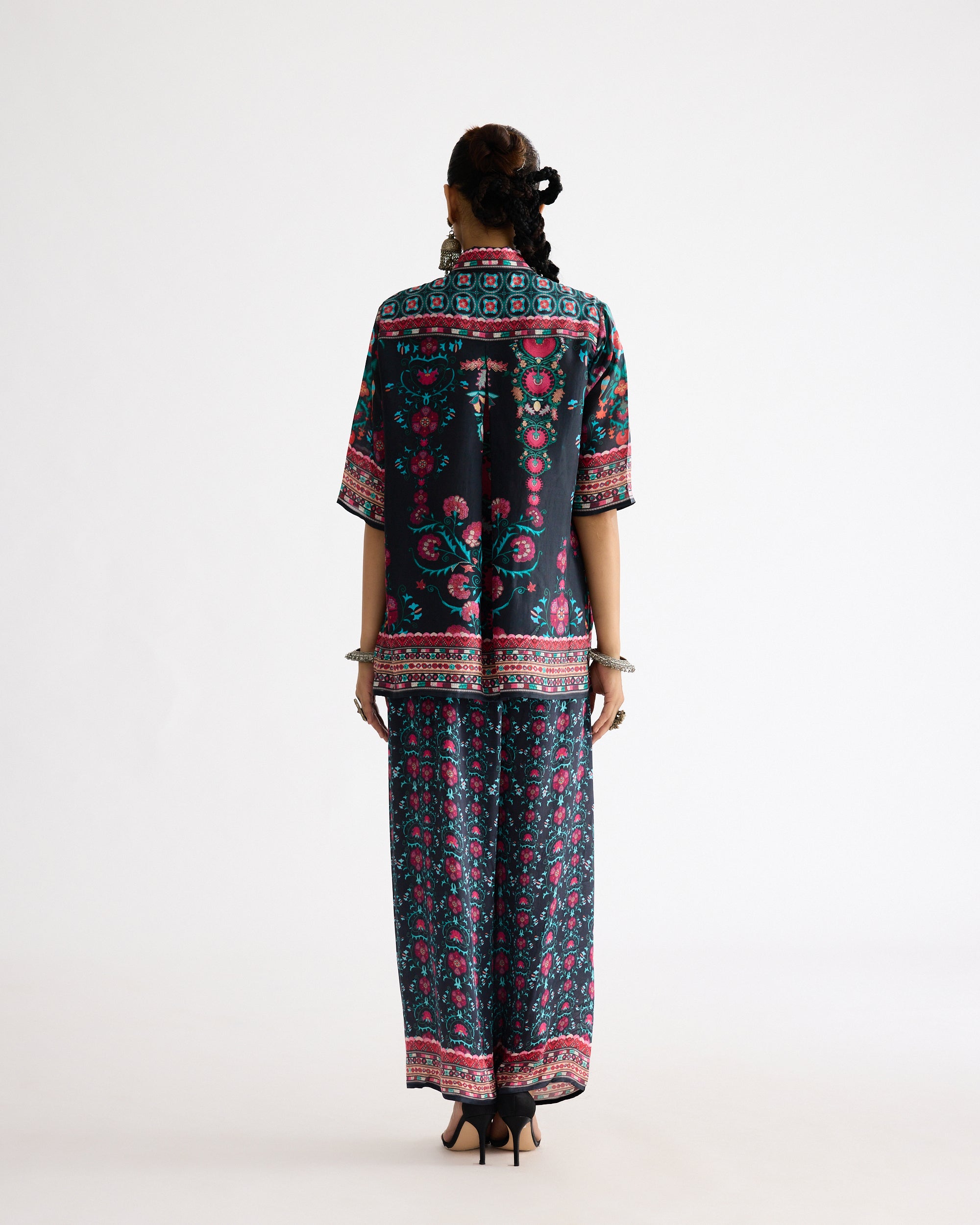 A Bukhara Summer : Maizah - Multi