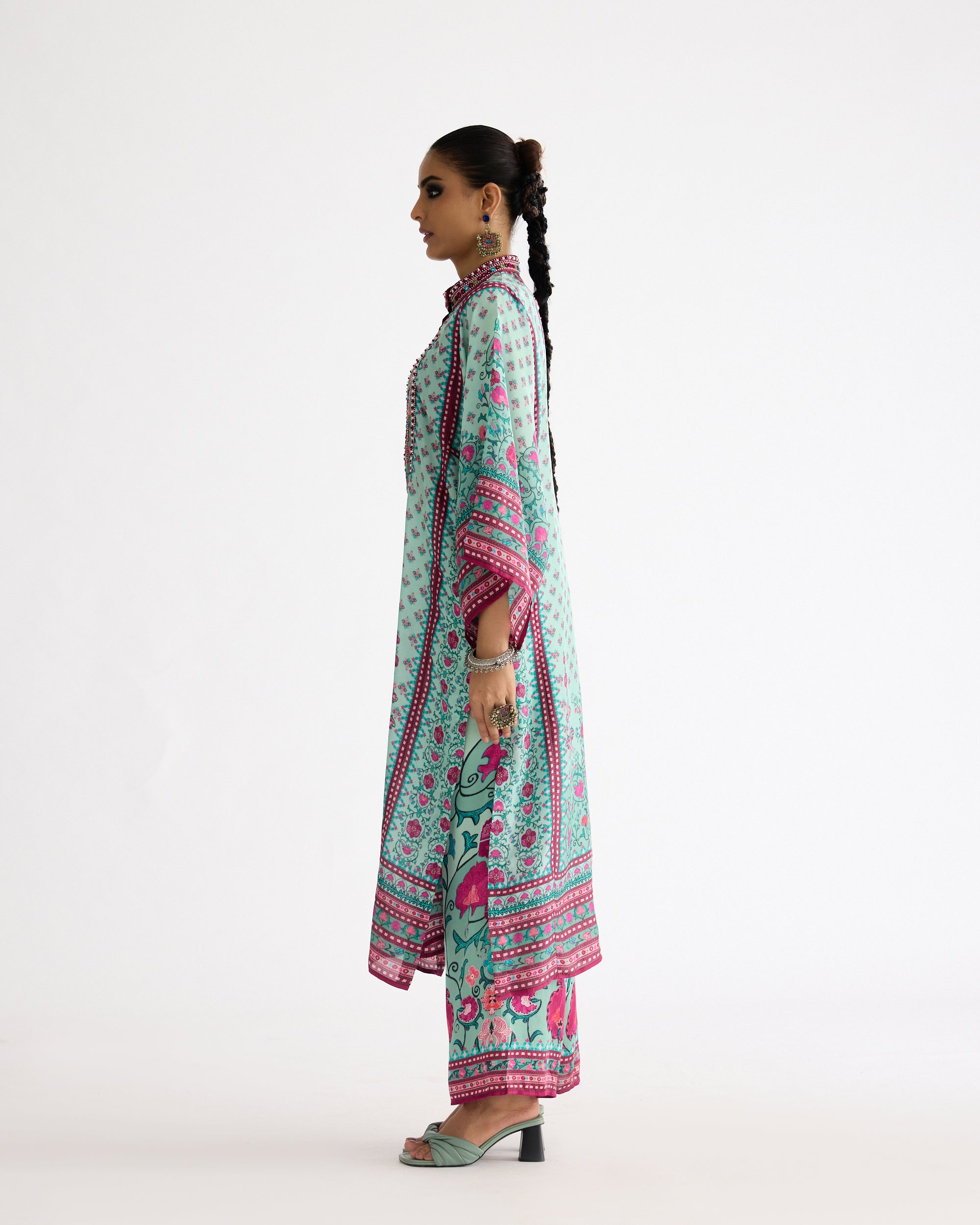 A Bukhara Summer : Gayatri - Mint