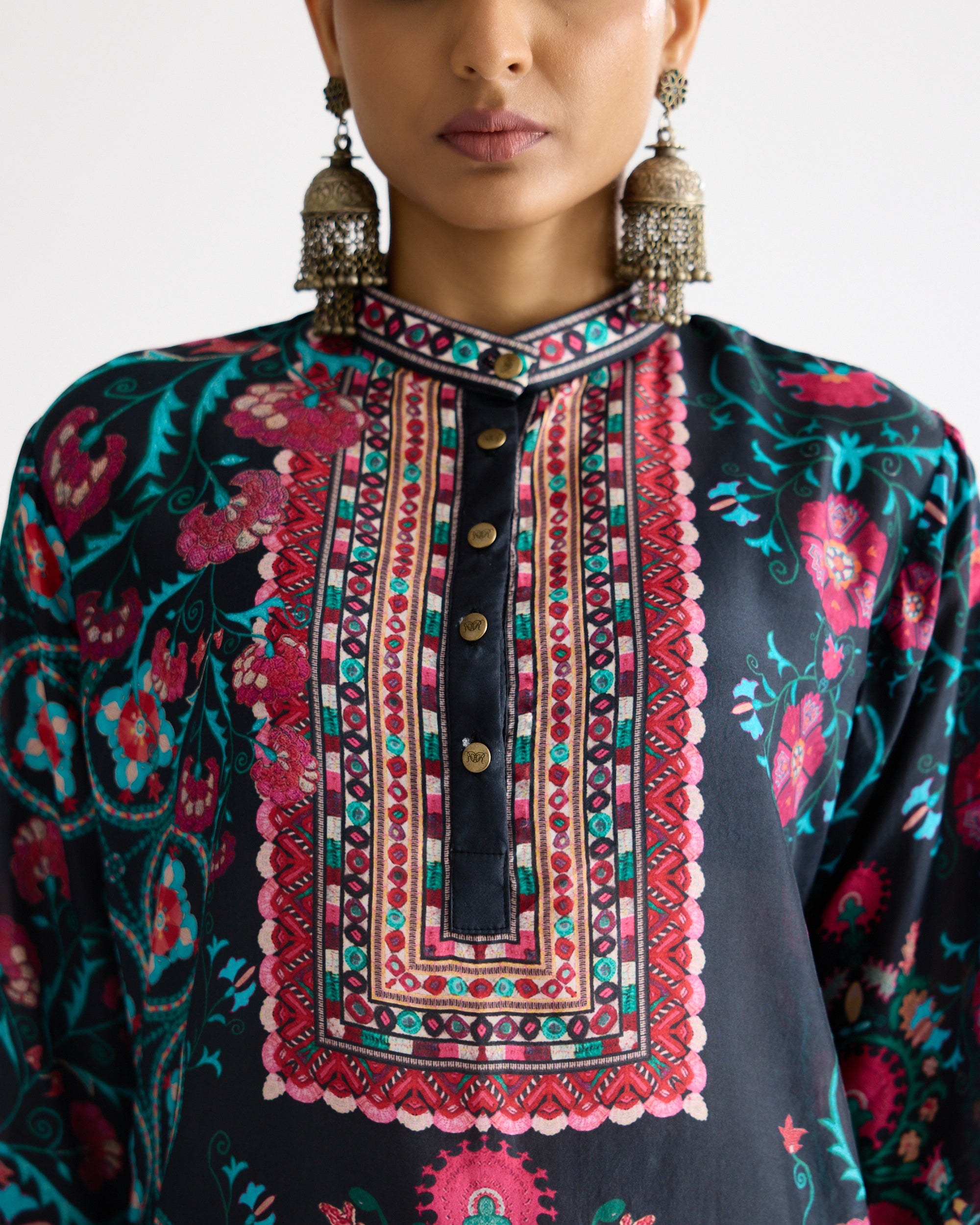 A Bukhara Summer : Baaka/Gloria - Multi