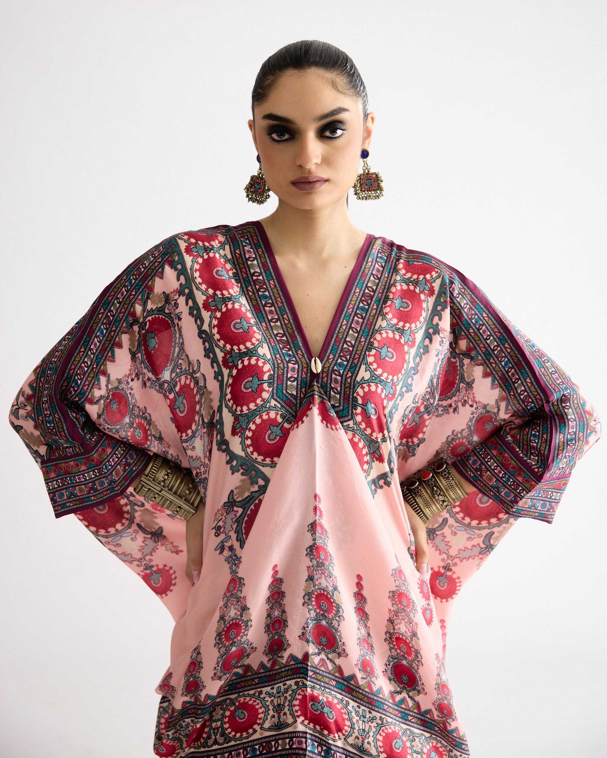 A Bukhara Summer : Dalilah/Surilee - Blush