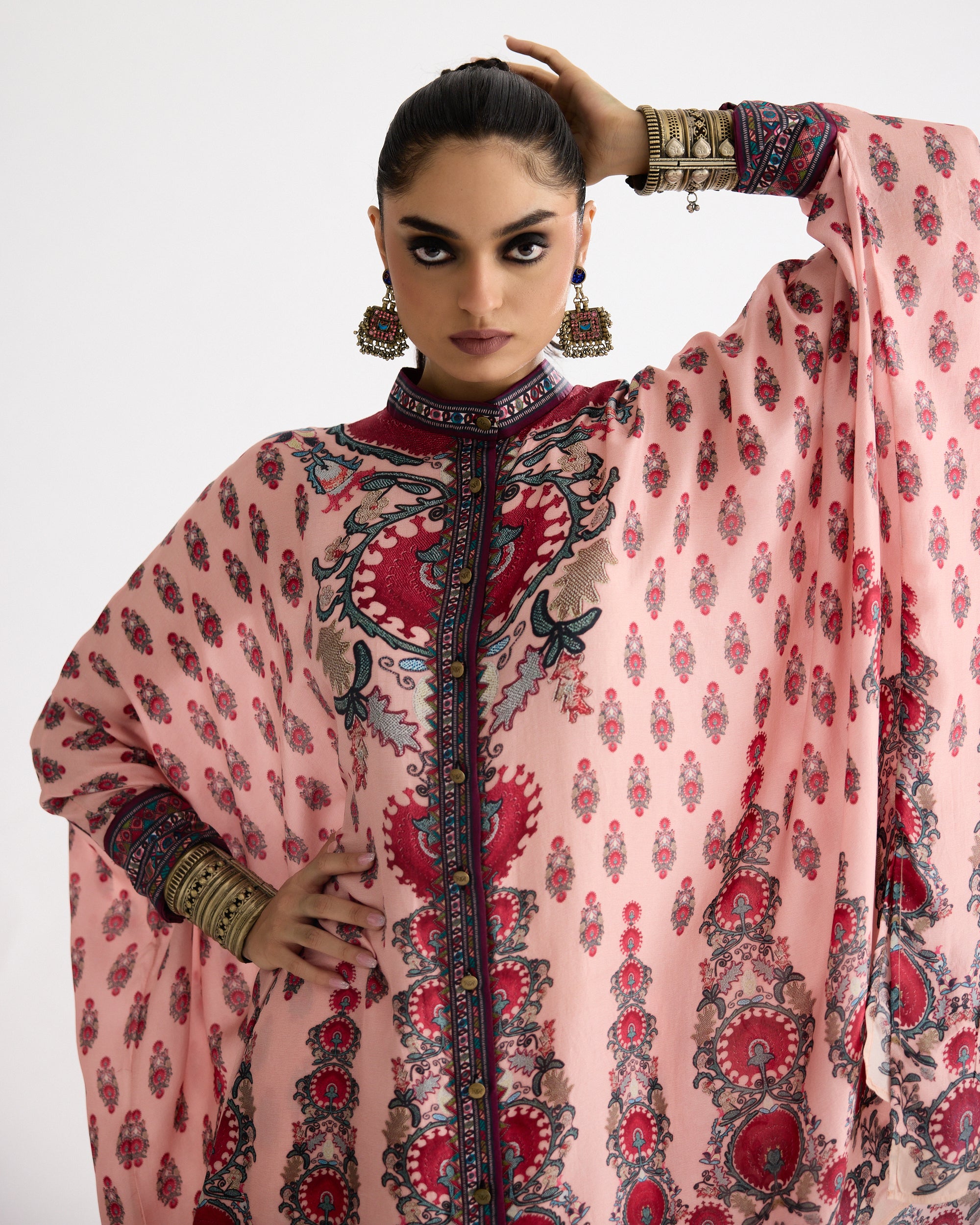 A Bukhara Summer : Dakota/Surilee - Blush