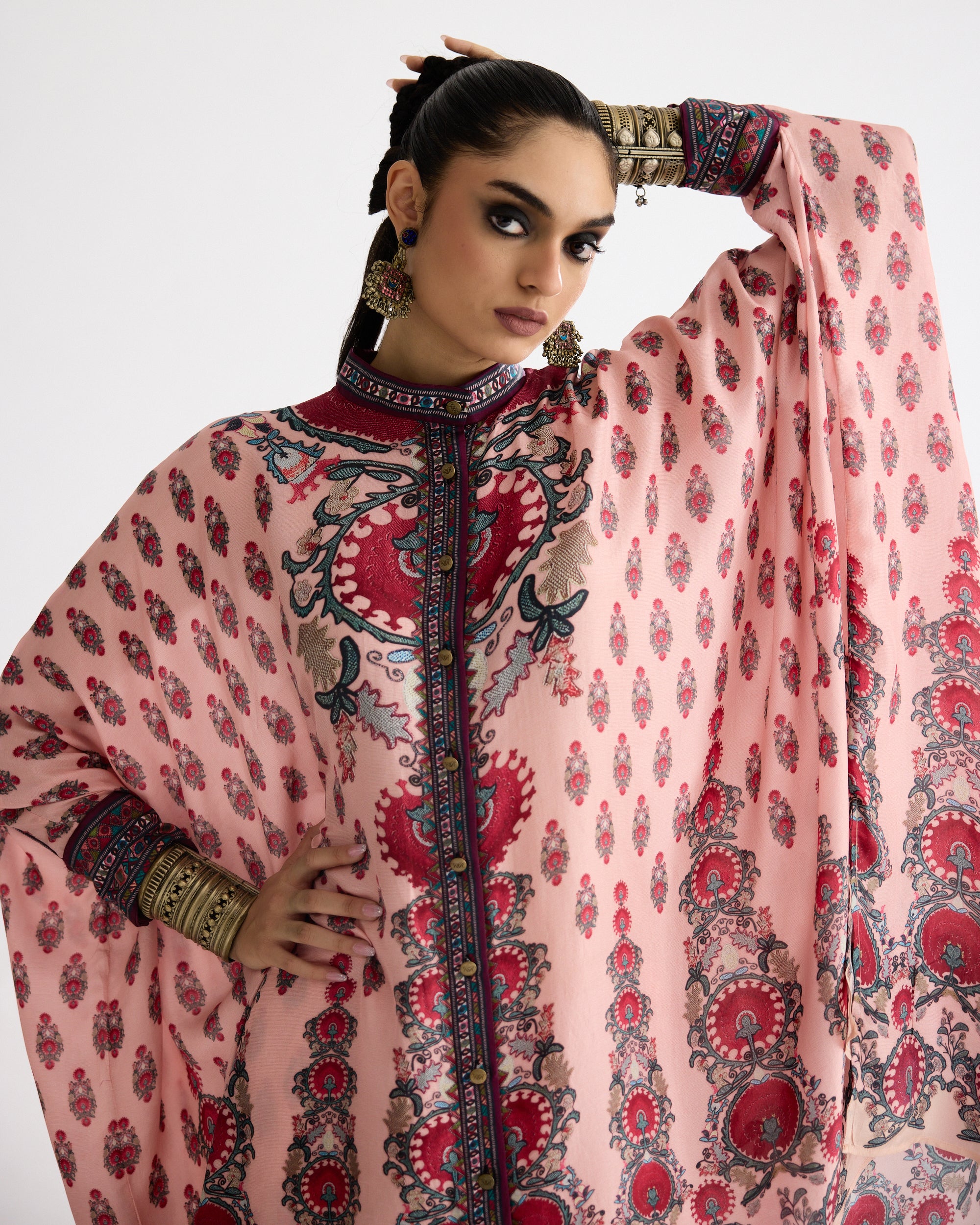 A Bukhara Summer : Dakota/Surilee - Blush