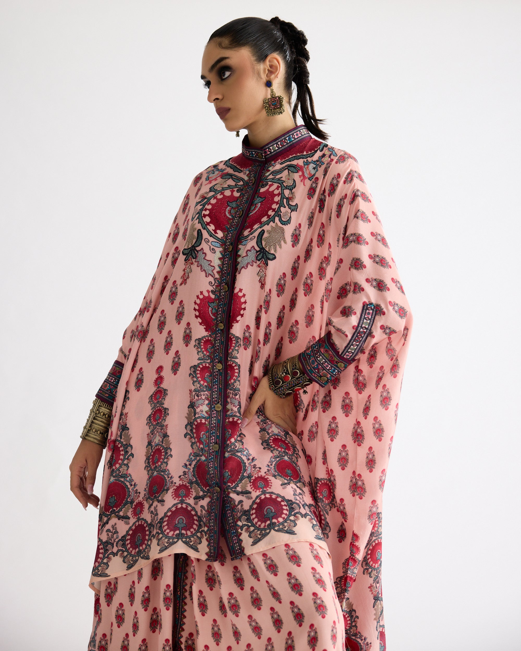 A Bukhara Summer : Dakota/Surilee - Blush
