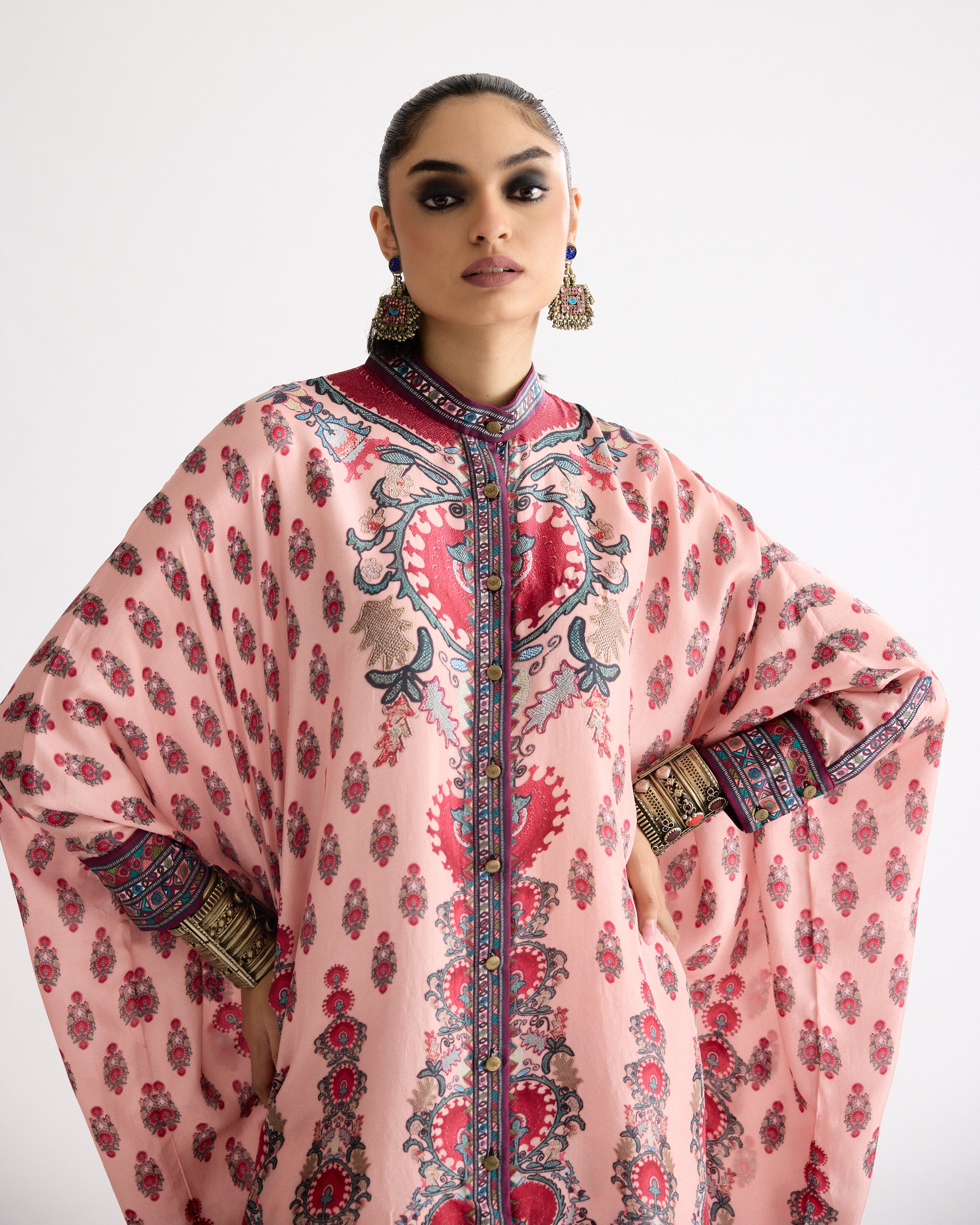 A Bukhara Summer : Dakota/Surilee - Blush